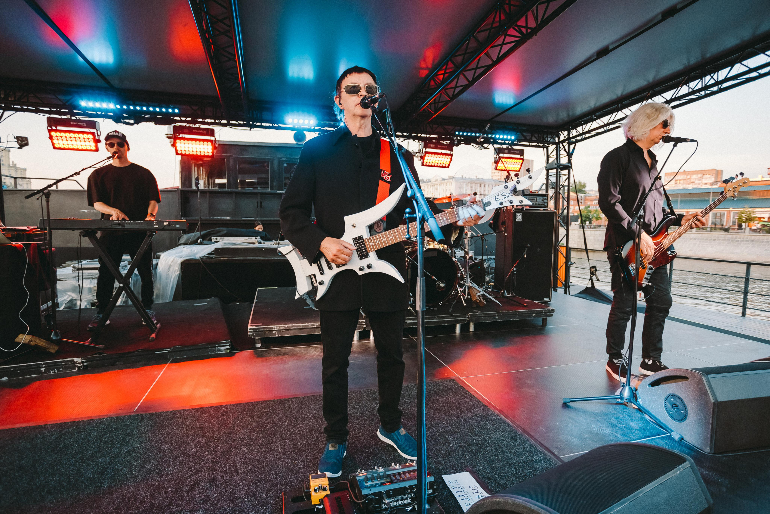 ПИКНИК НА КОРАБЛЕ. Фотограф Сонкина Татьяна