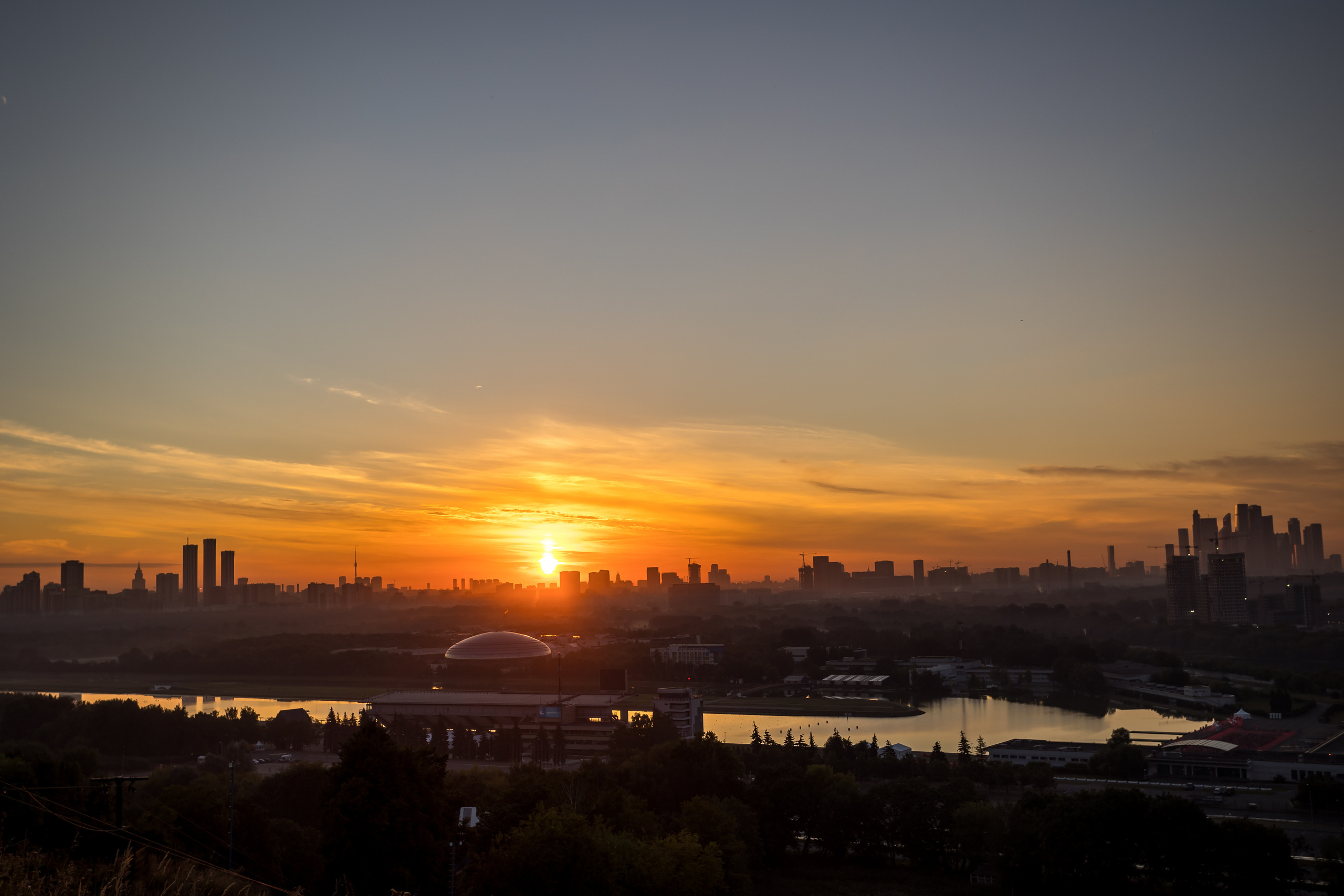 Рассвет на Крылатских холмах