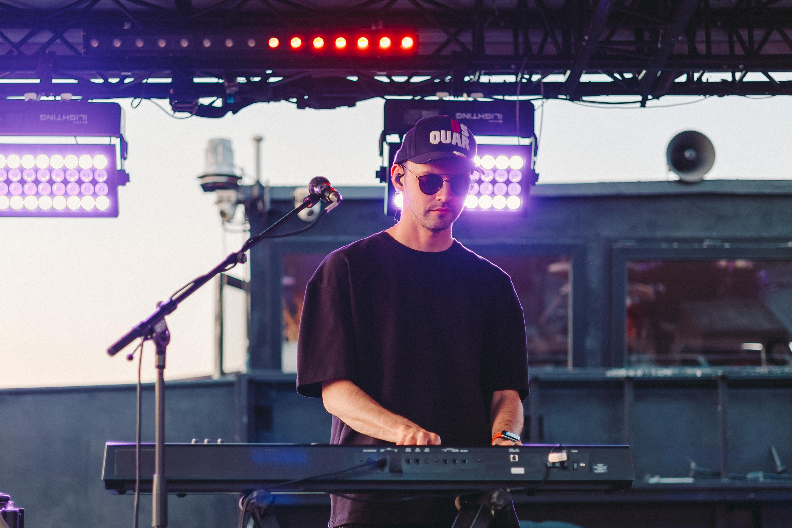 ПИКНИК НА КОРАБЛЕ. Фотограф Сонкина Татьяна