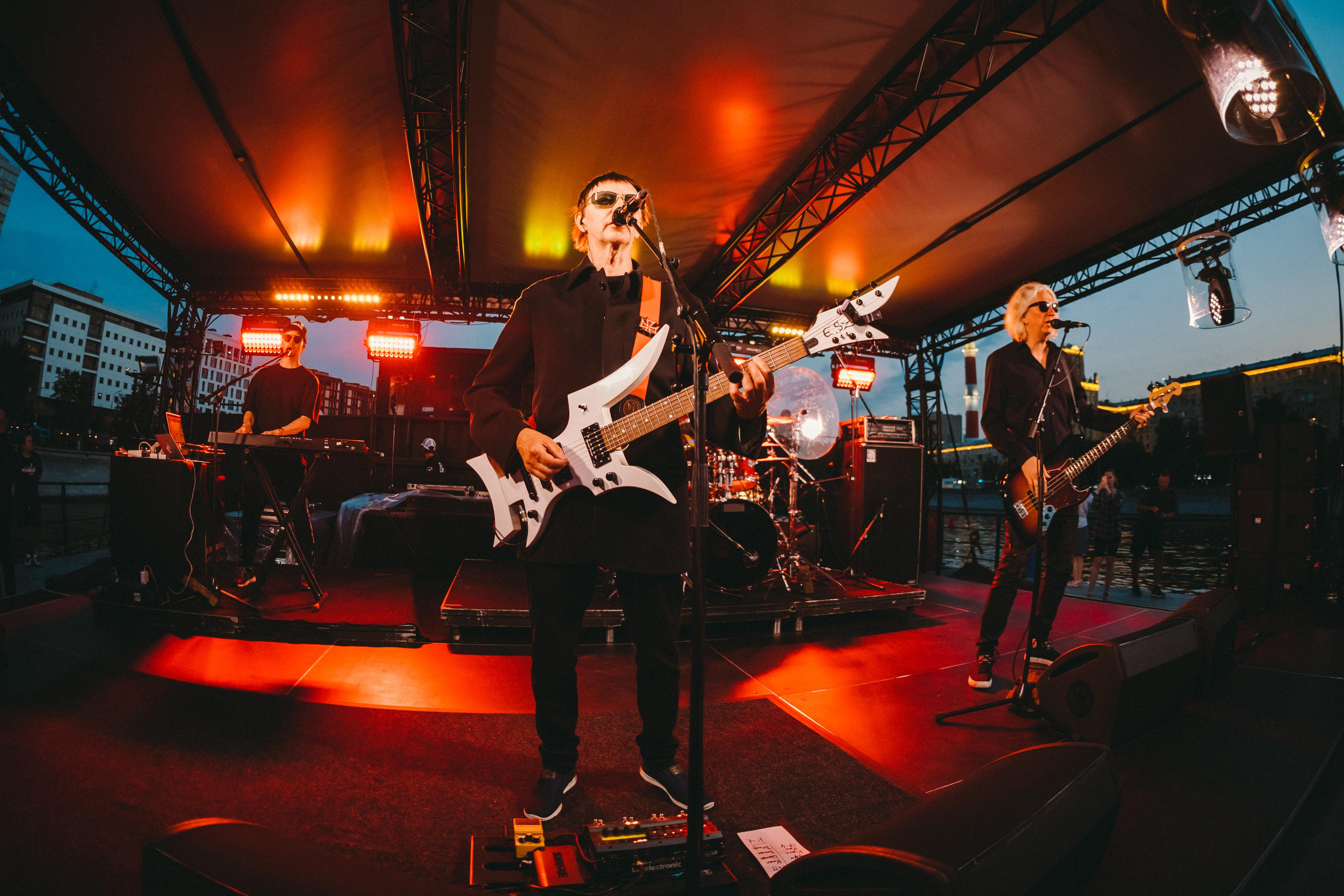 ПИКНИК НА КОРАБЛЕ. Фотограф Сонкина Татьяна