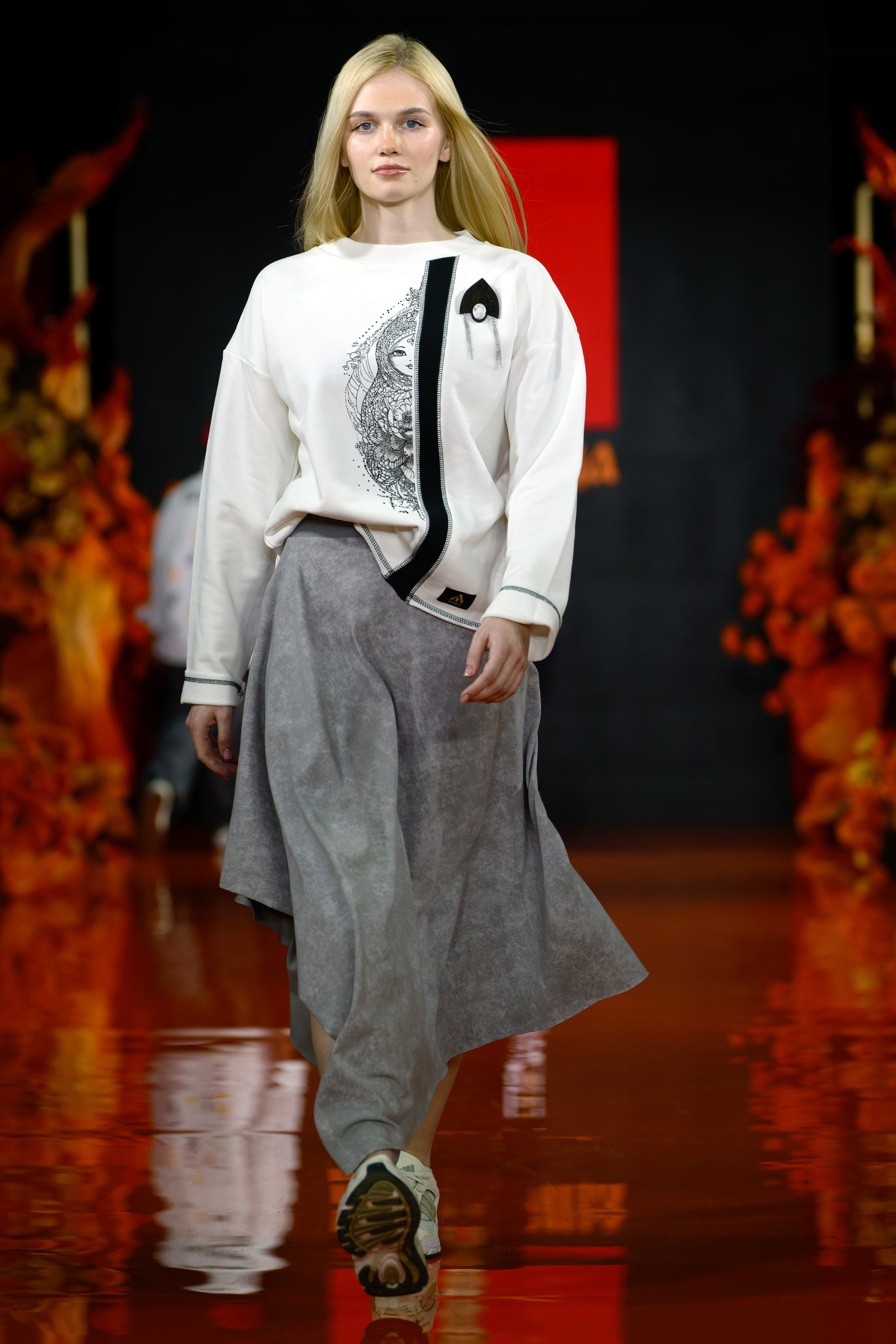 Volga Fashion Week Moscow 26 апреля 2025 Hamraev, Novikova DSGN, Ninushka, Багряница, фотограф Антон Медведев icoguar