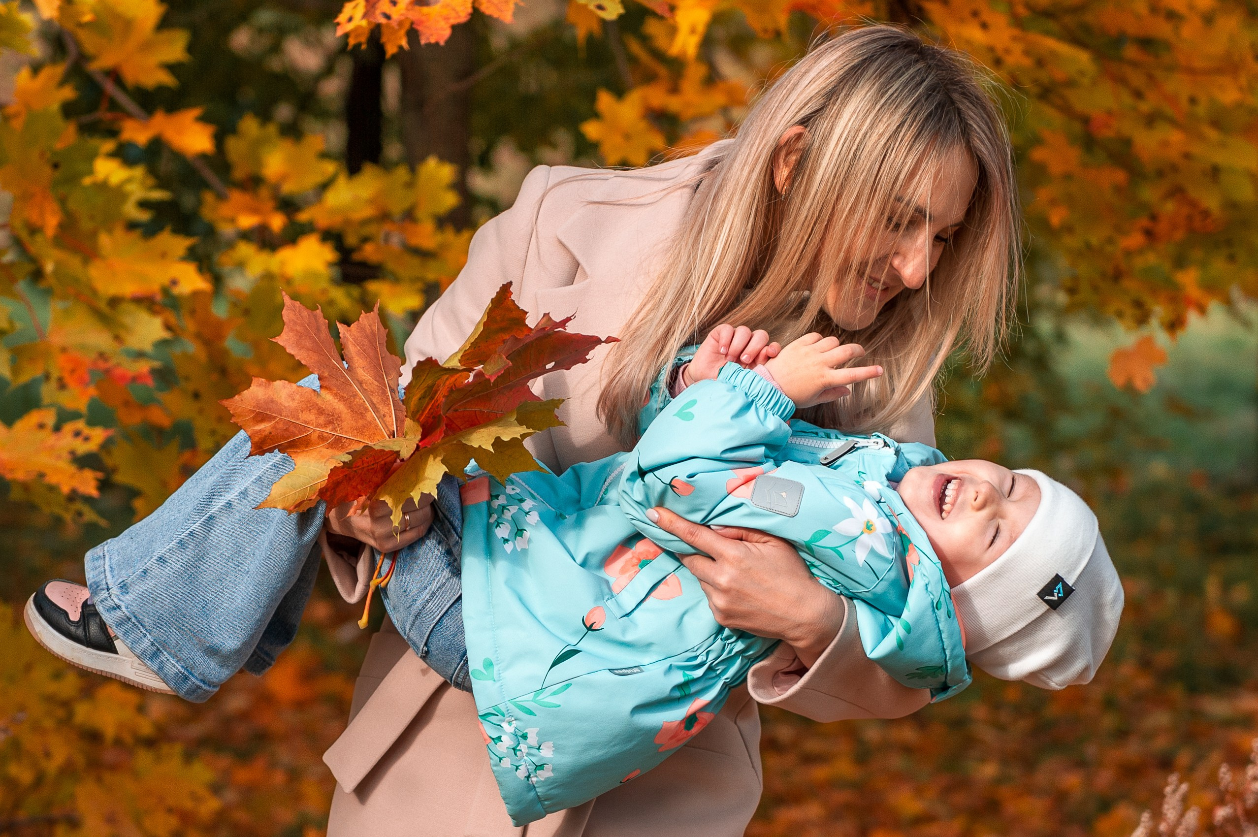 Осенняя фотосессия для Маргариты и Вари. Фотосессии в Москве, женский и семейный фотограф Юлия Михайленко