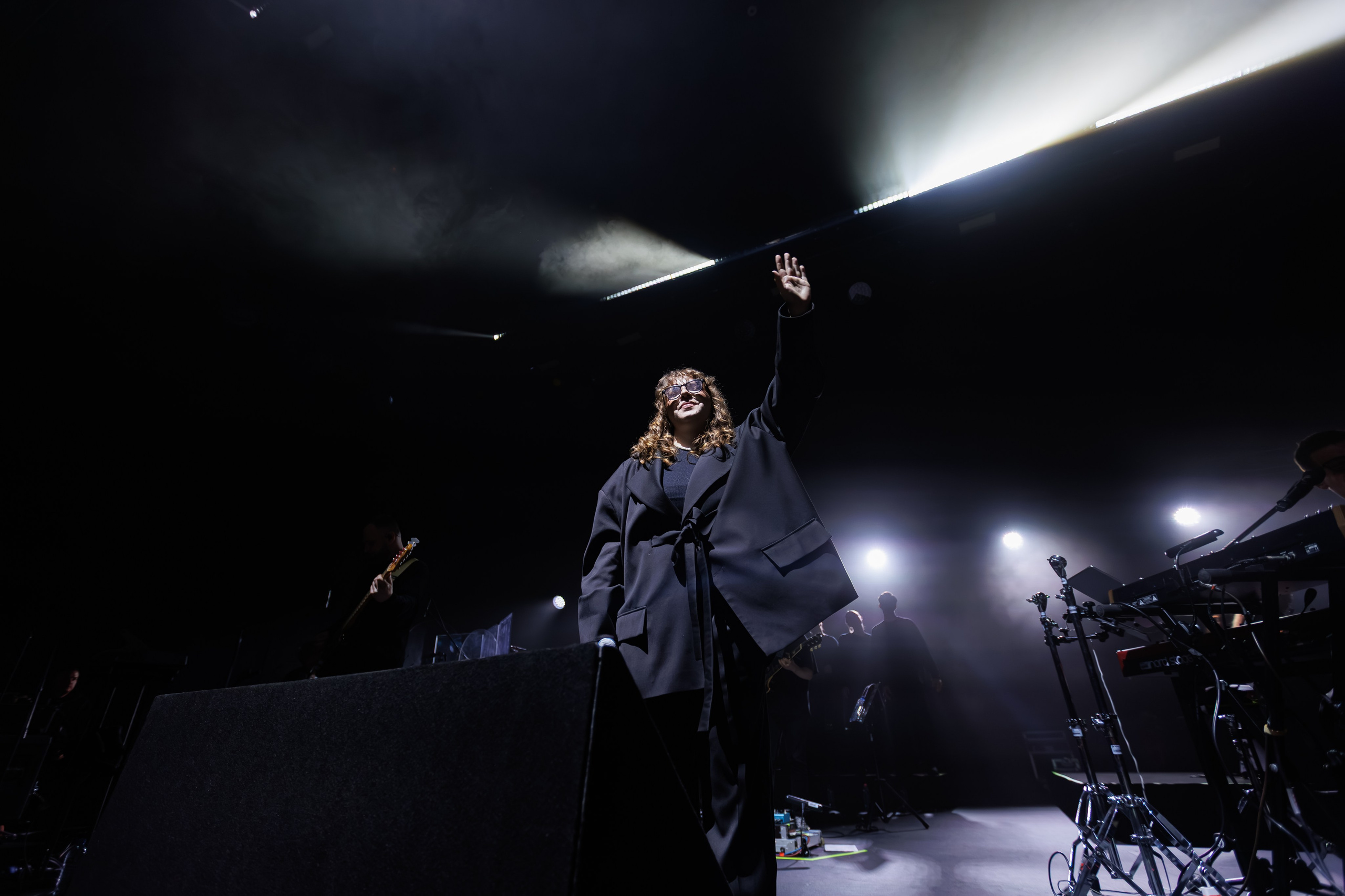 Concert Photography in Dubai — Anton Belyaev Live Performance. Evgen Yatsenko — Photographer in Dubai