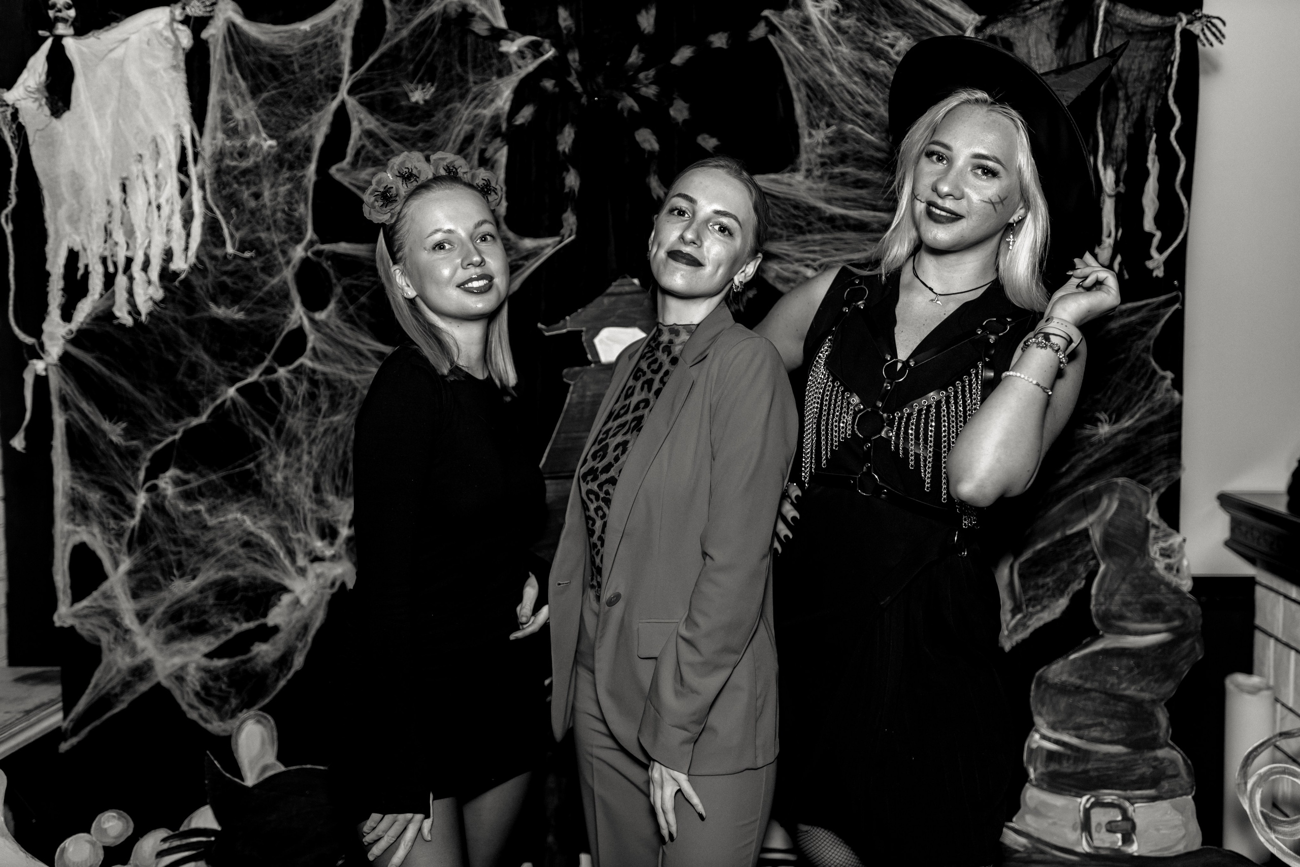 Квиз. I MOM'S. Свадебный фотограф. Москва и Московская Область