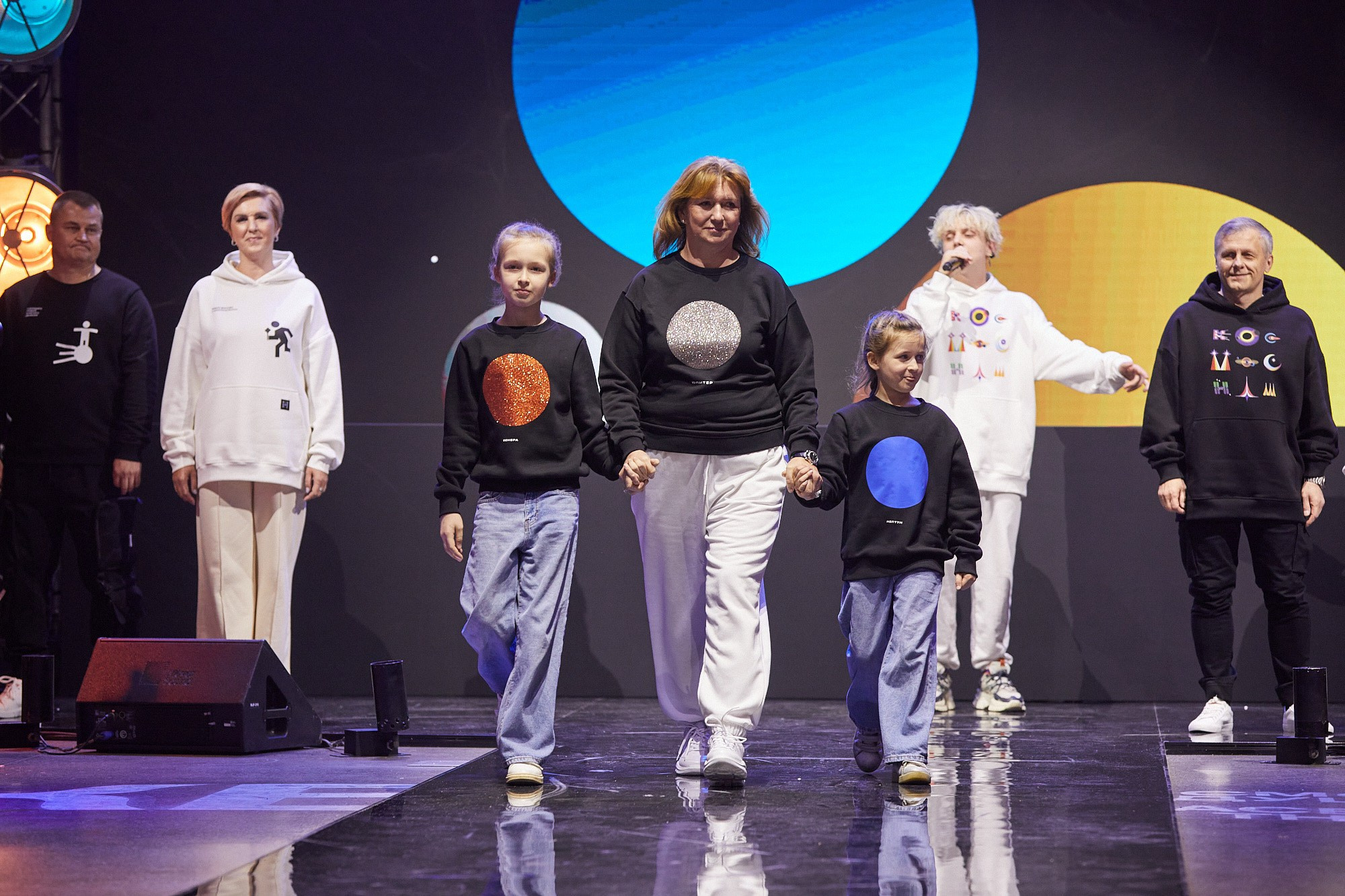 Фотограф на презентацию и выставку профессиональная съемка корпоративных мероприятий