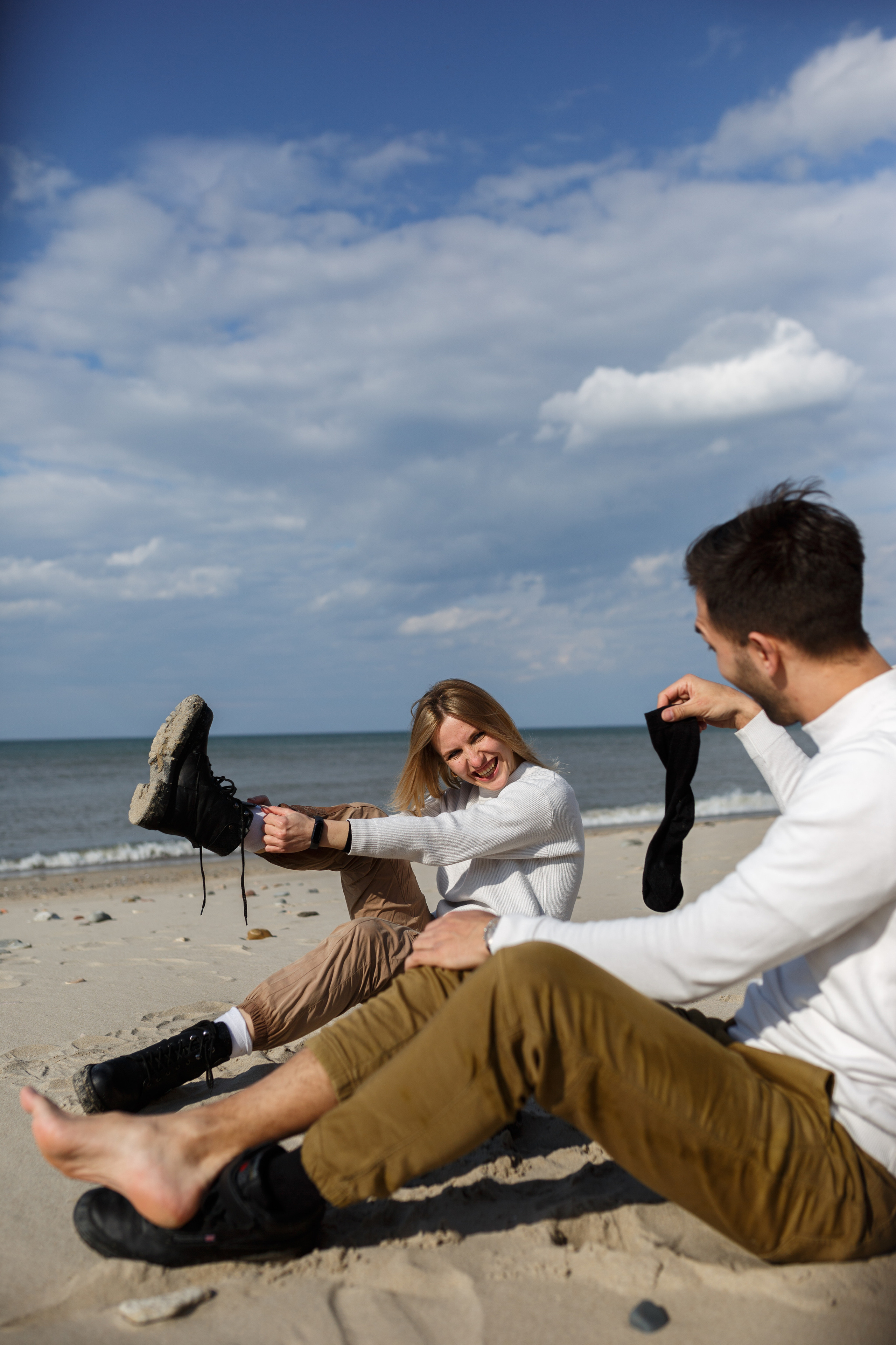 Алёна и Денис. На побережье. Главная