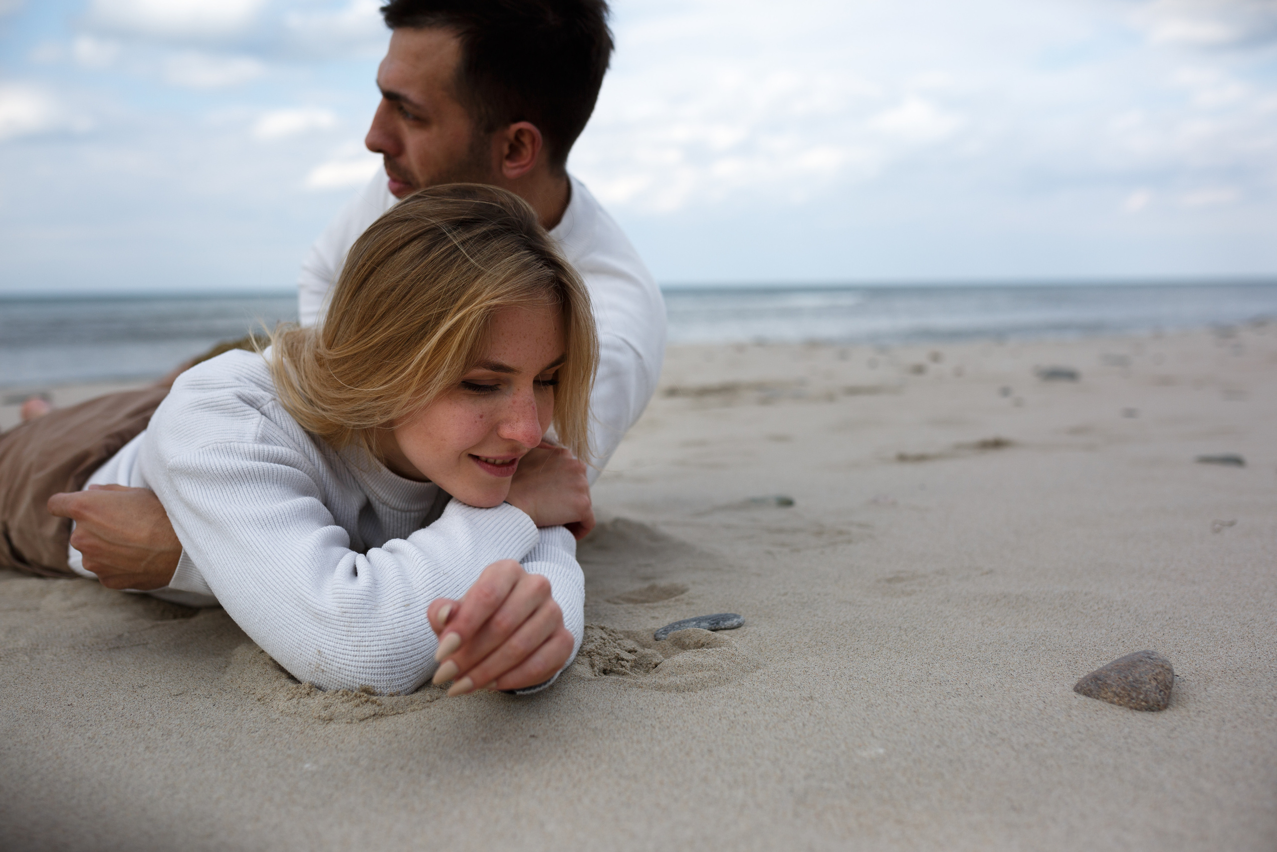 Алёна и Денис. На побережье. Главная