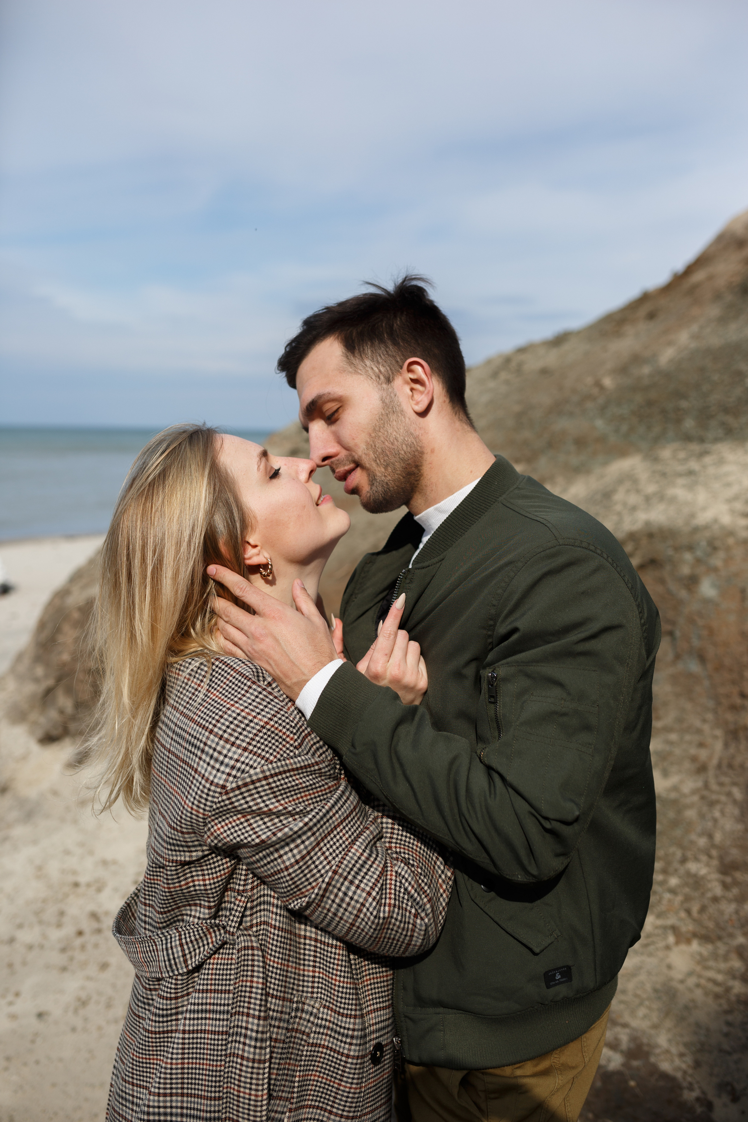 Алёна и Денис. На побережье. Главная