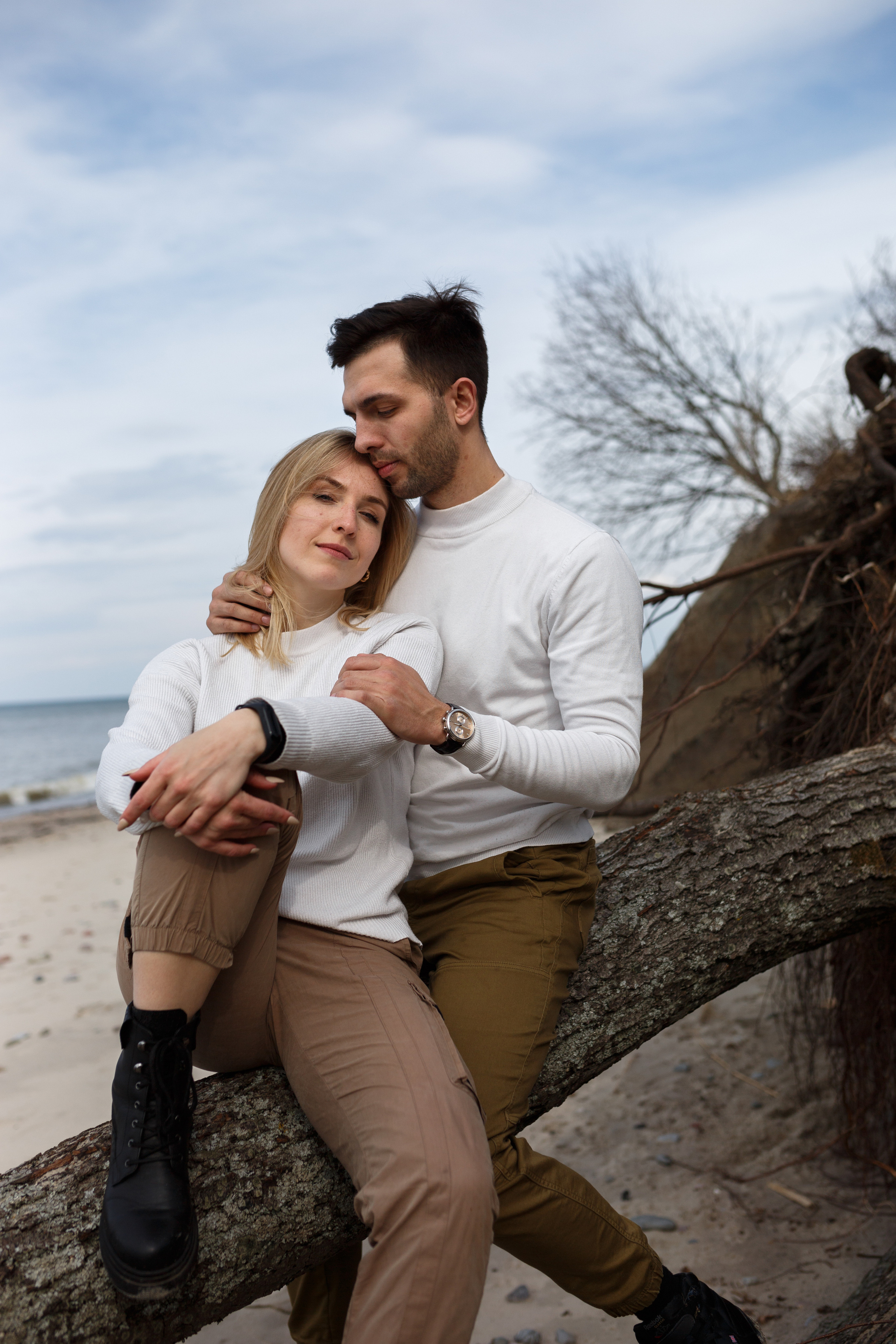 Алёна и Денис. На побережье. Главная