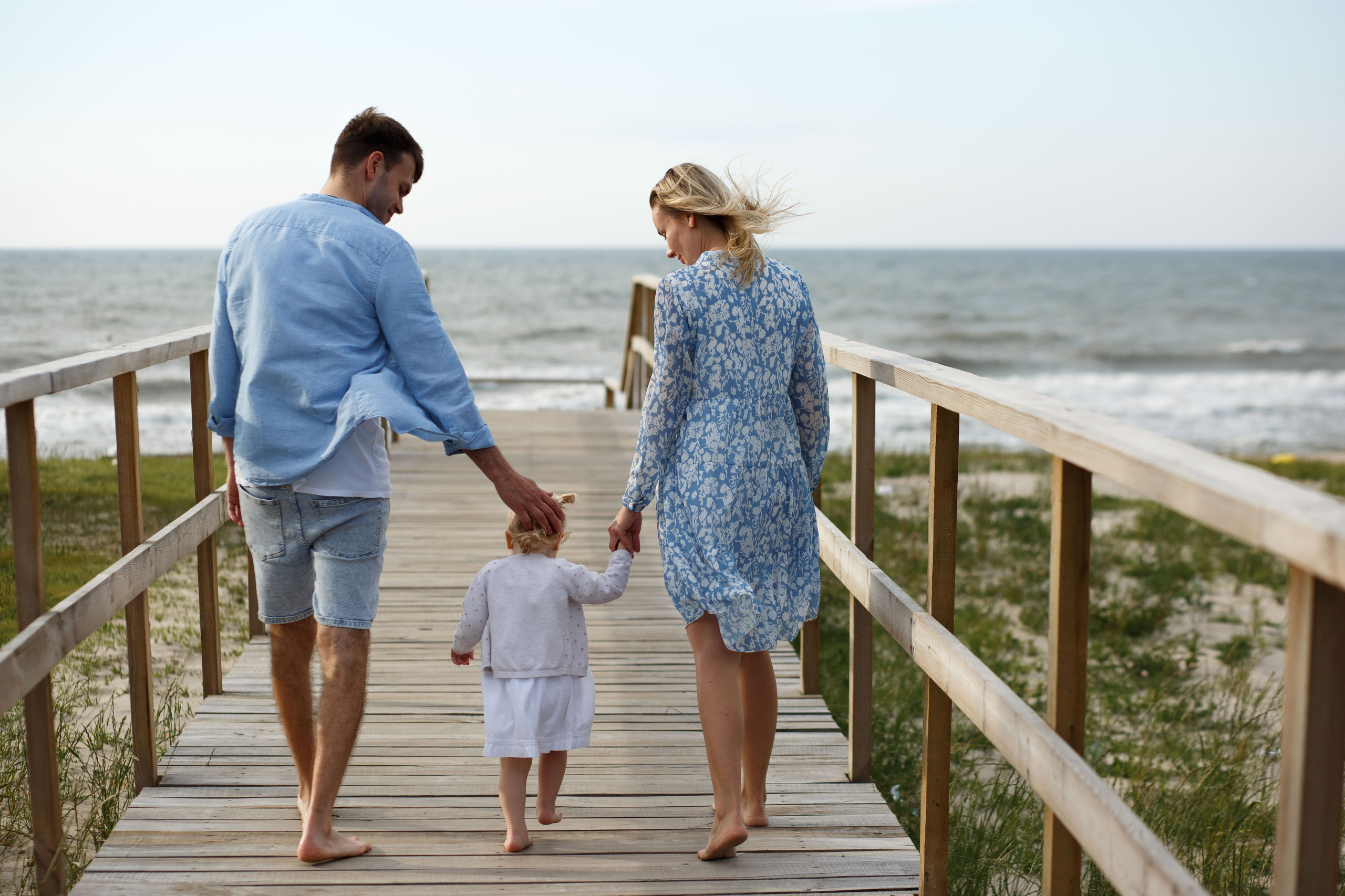 Дмитрий, Юлия и Анастасия. Главная