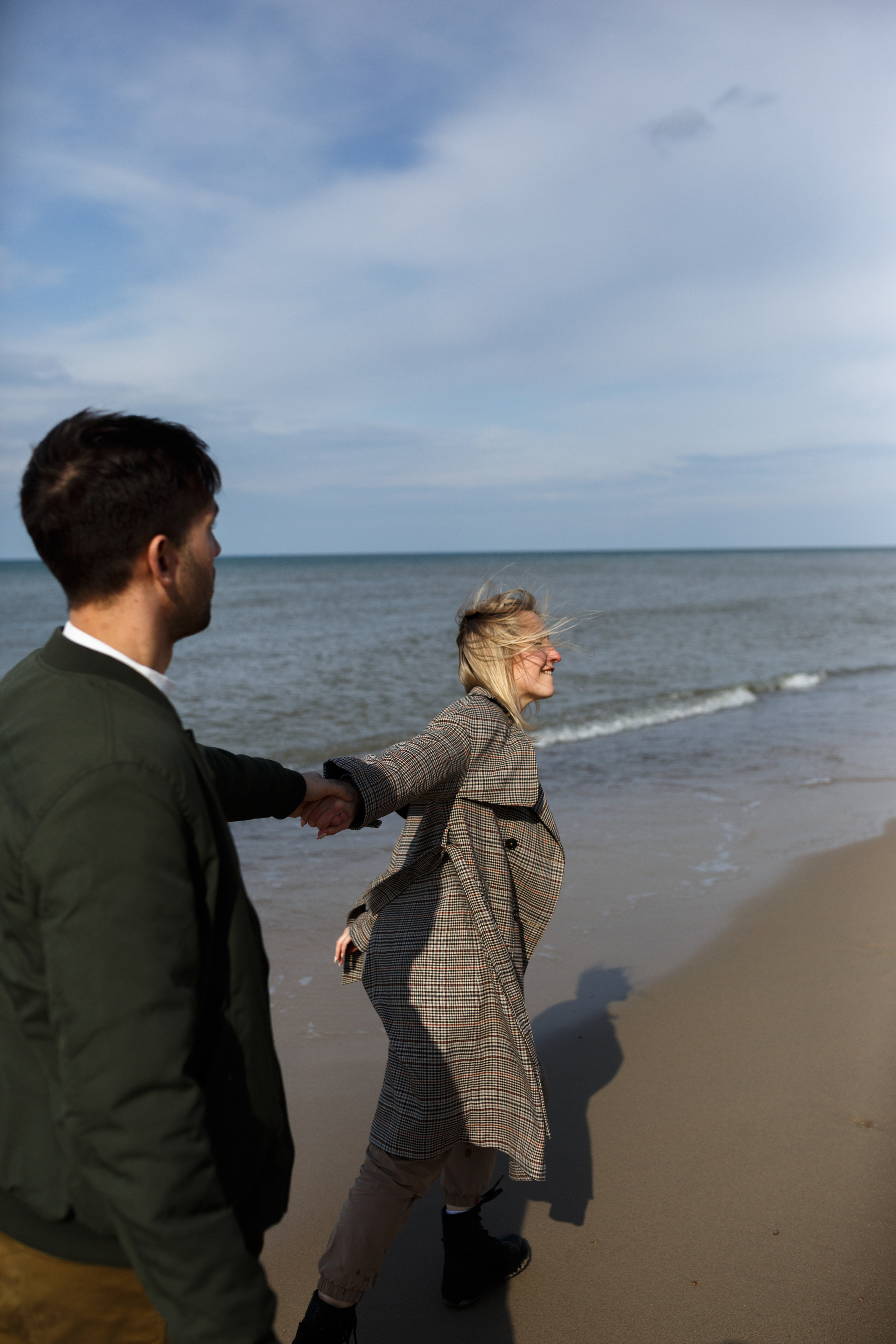 Алёна и Денис. На побережье. Главная