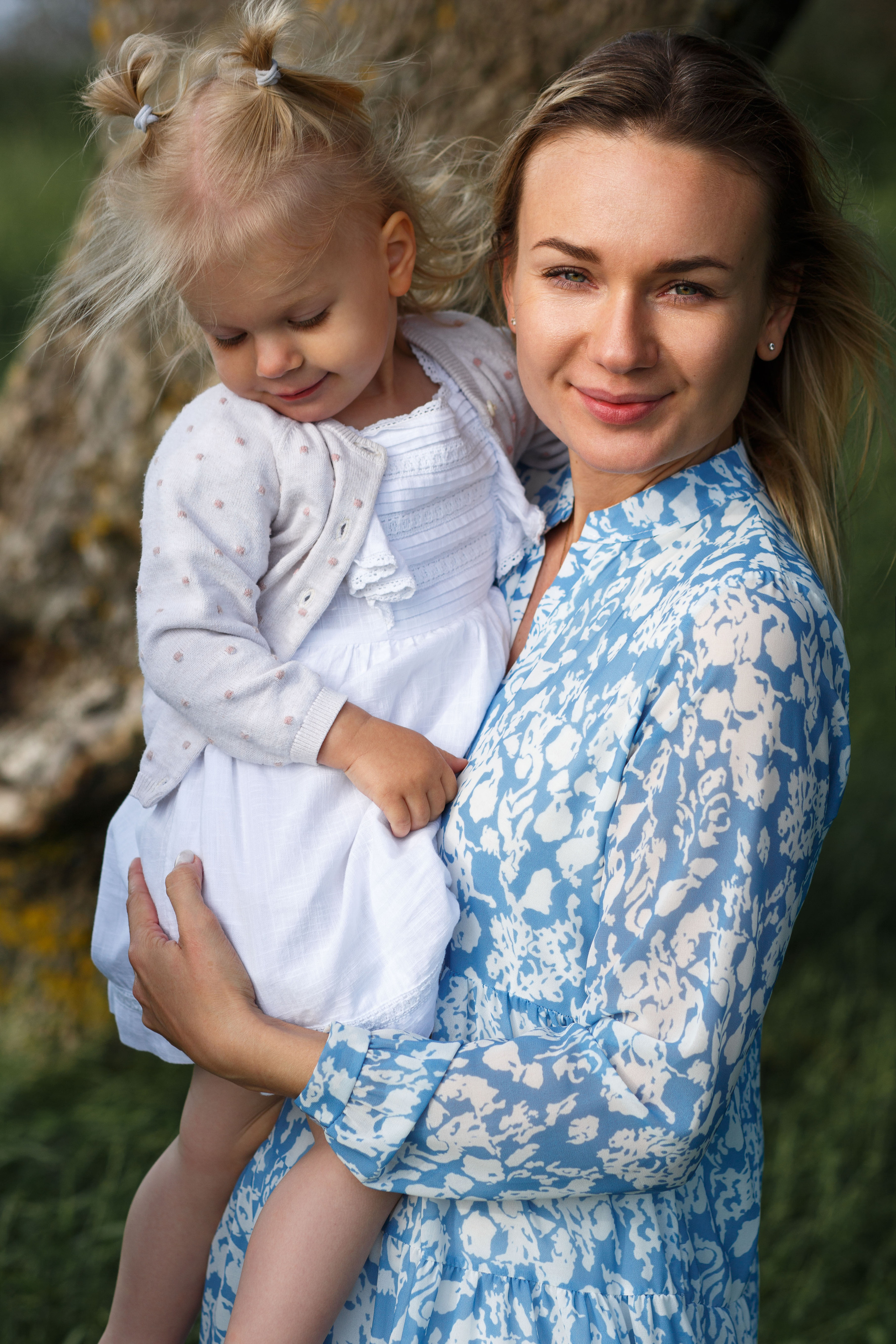 Дмитрий, Юлия и Анастасия. Главная