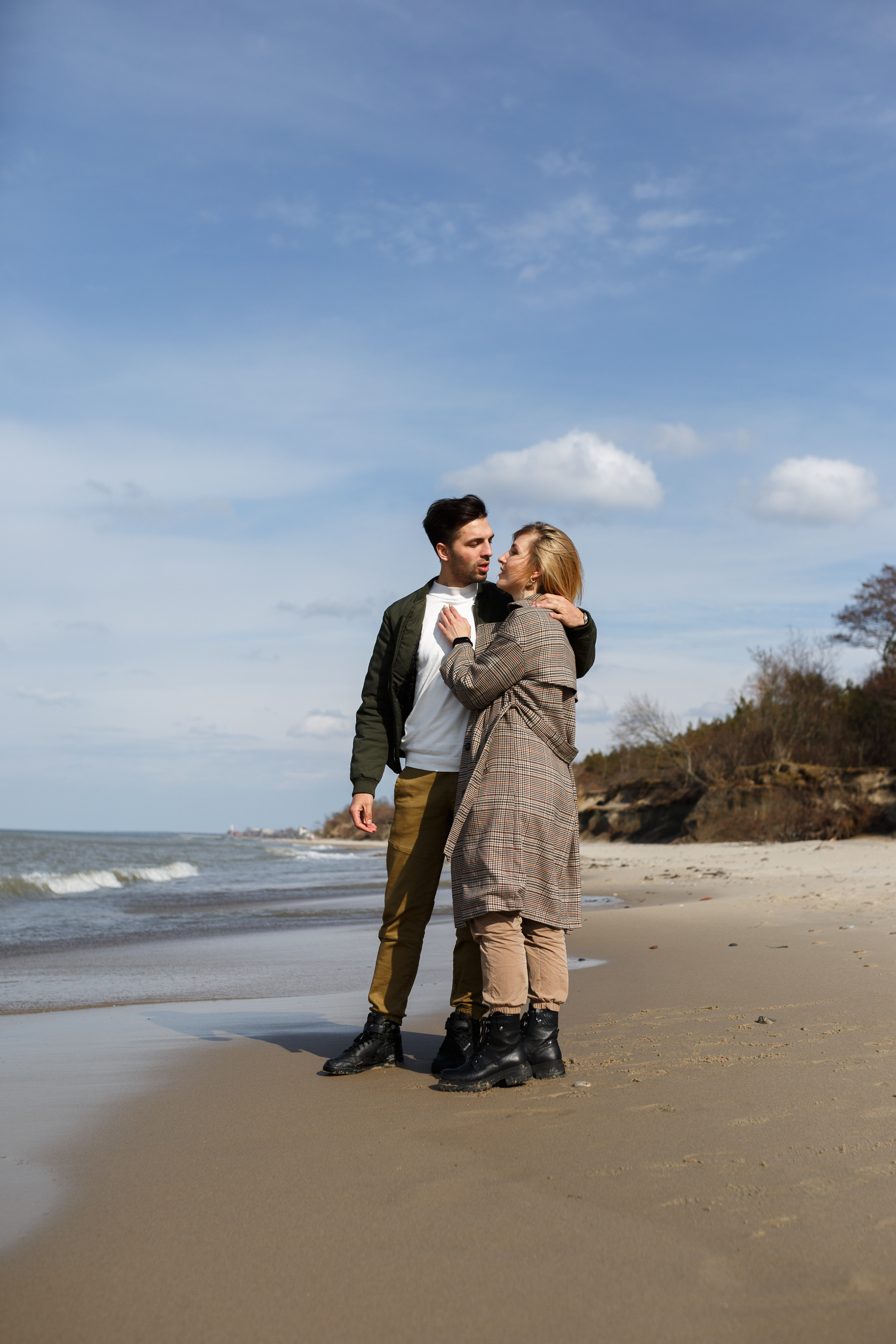 Алёна и Денис. На побережье. Главная