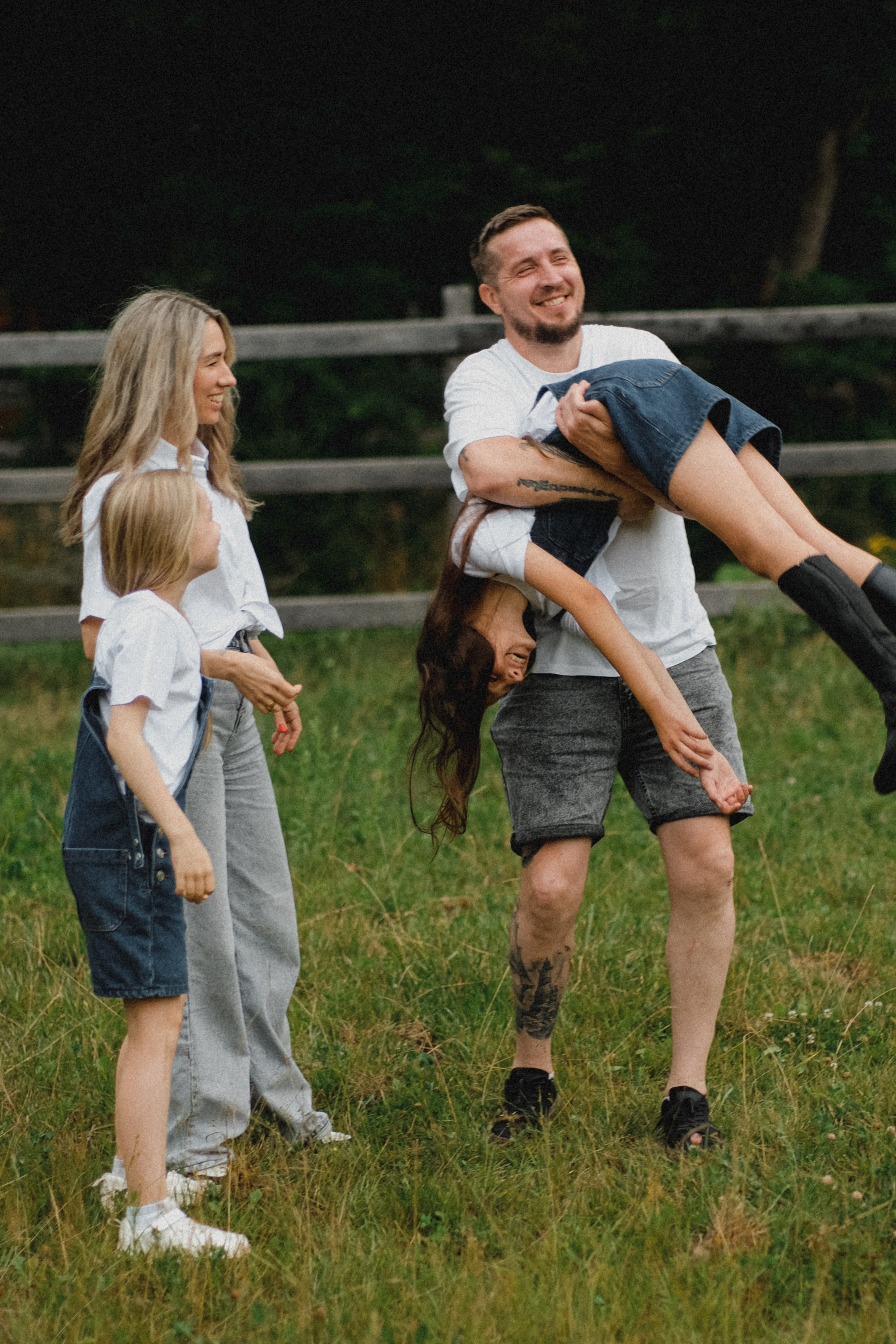 Семья Златы и Софии. Семейный фотограф Москва