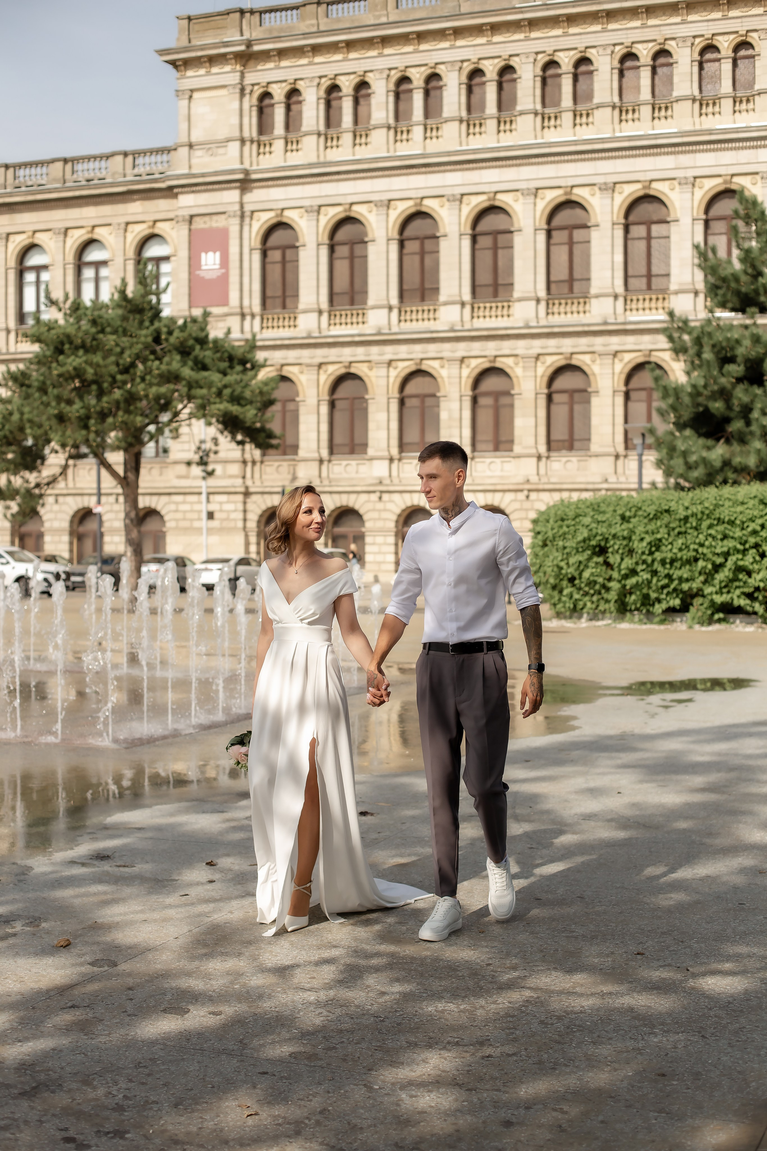 Саша и Вика. Биржевой сквер. Фотограф в Калининграде Решетникова Алина