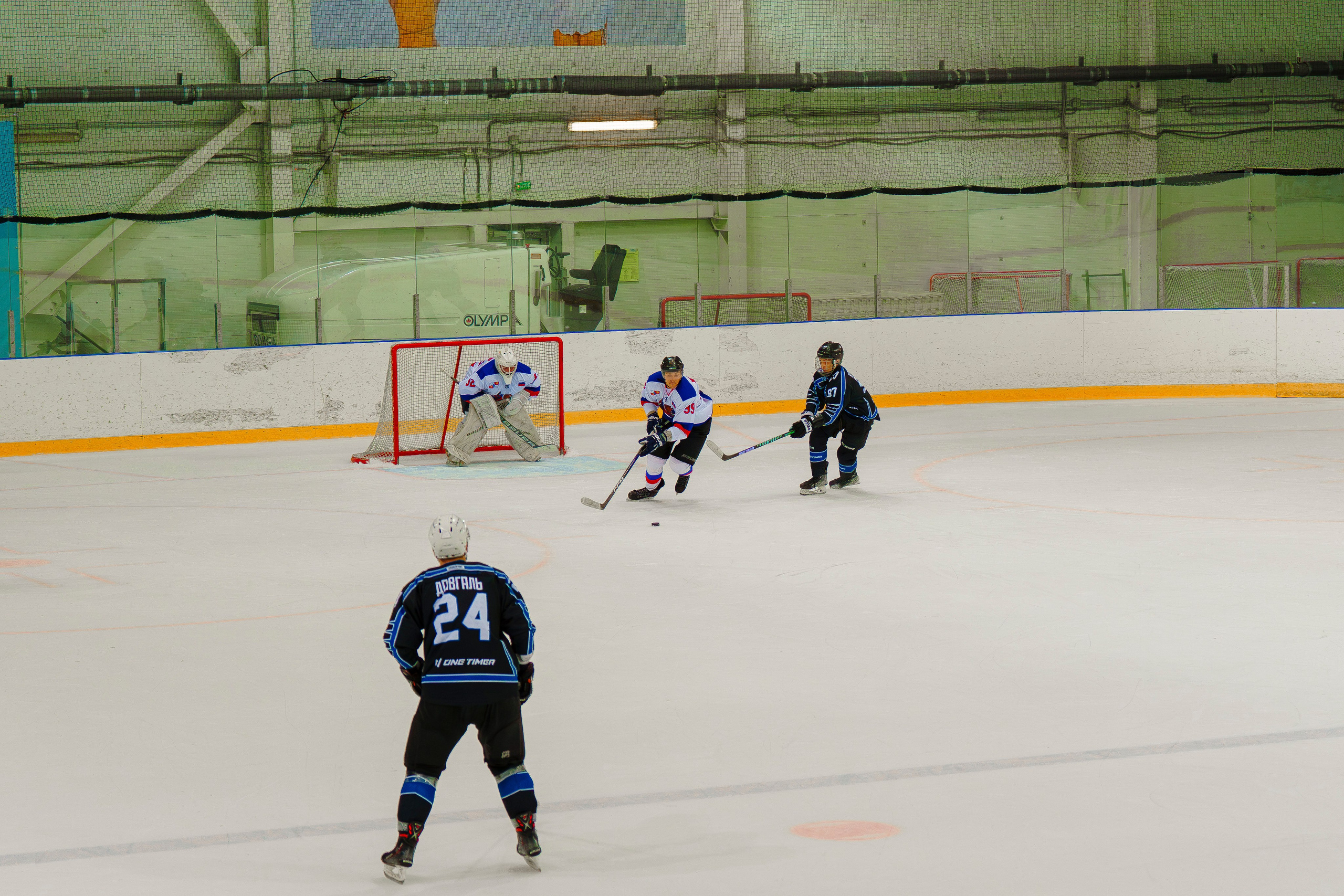 Фотосъемка хоккейных матчей в Сочи. Фотограф видеограф Геннадий Янбаев в Сочи, Краснодаре