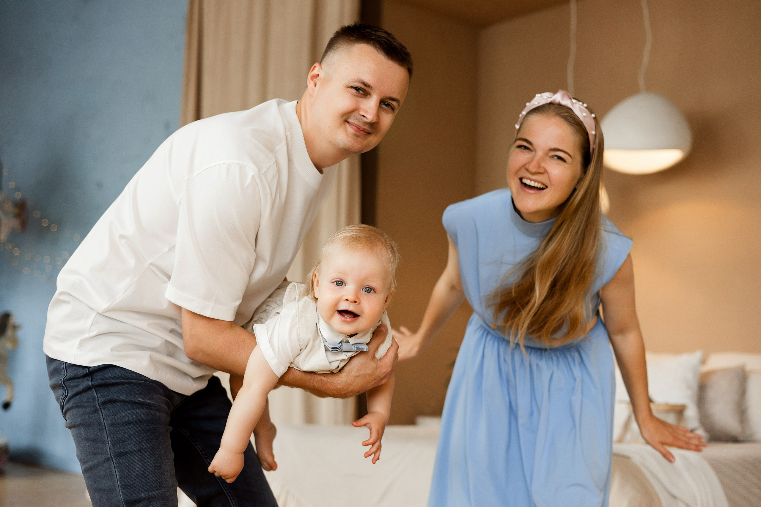 Сьемка годовасия в студии Лайтрум. Семейный фотограф в Екатеринбурге Маргарита Курносова