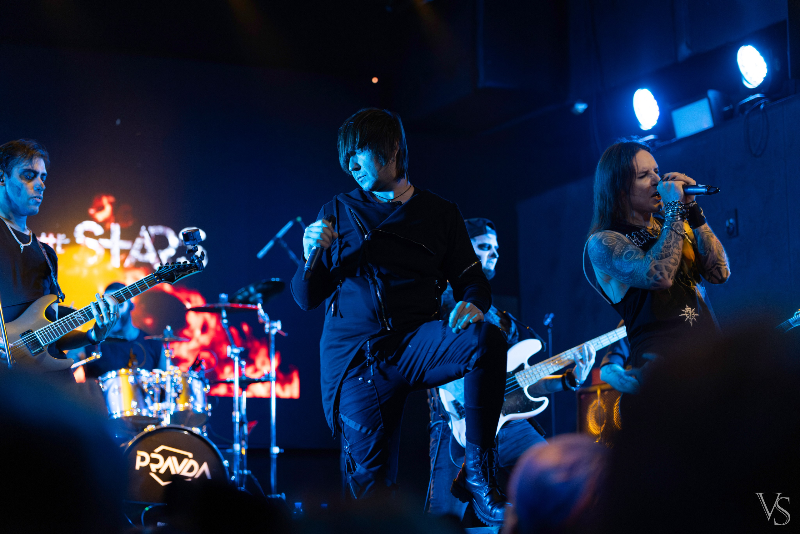 Above the stars. Проклятие Мамбо. Фотограф Виктор Степанов