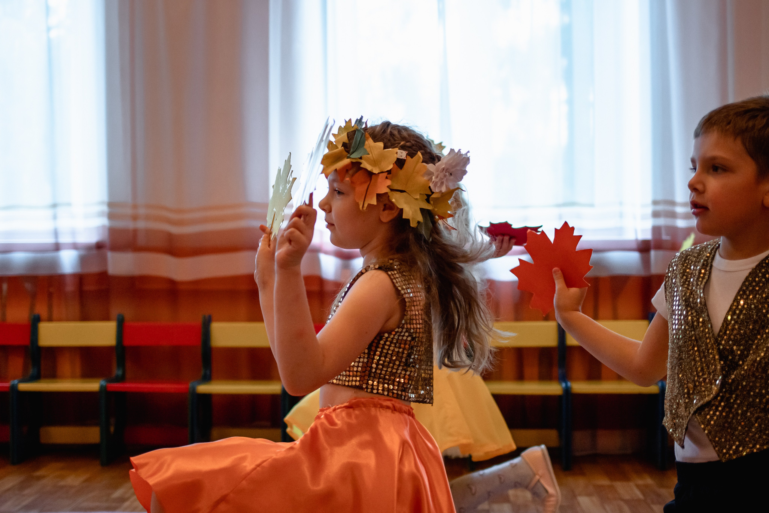 Осенний праздник в детском саду. Маргарита. Семейный фотограф в Минске Приболовец Светлана