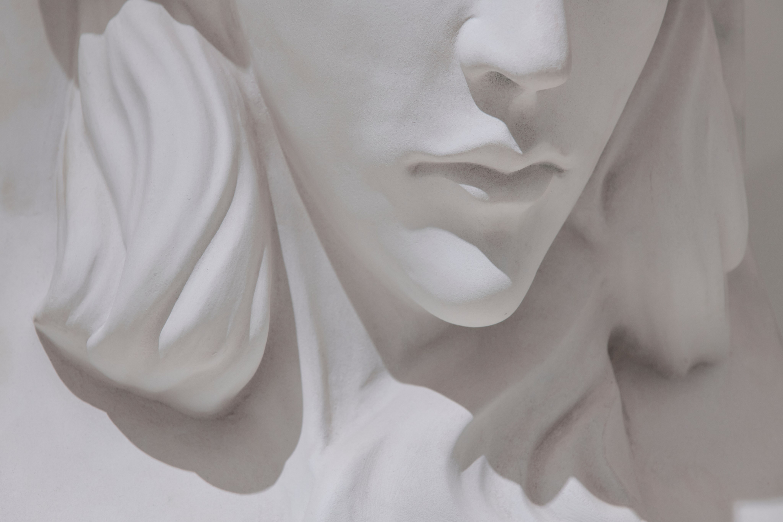 Дом с Атлантами. Фотограф для дизайнеров, застройщиков и бизнеса — интерьеры и архитектура — Свободный Роман в Москве и по России