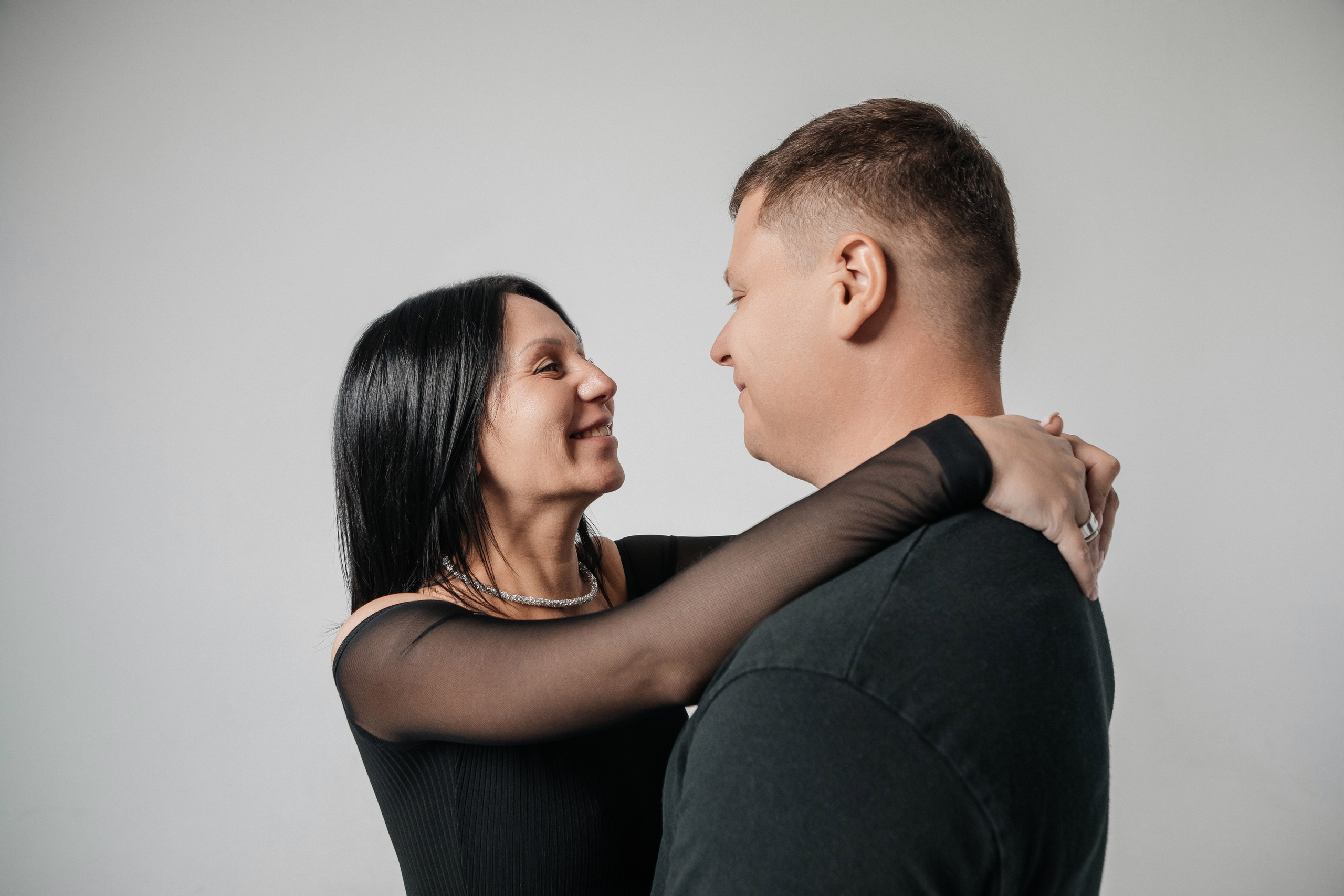 Семейная фотосессия в фотостудии. Свадебный и семейный фотограф Ибрагимова Мария из Екатеринбурга