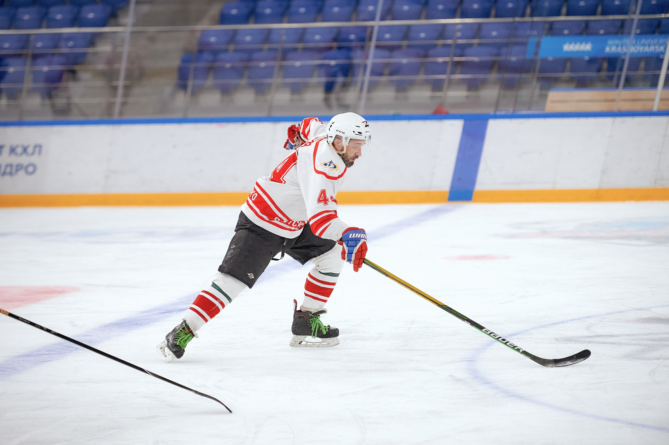 Портфолио репортажной фотосъёмки: Кристалл арена — Хоккей — РусГидро. Фотограф Яковлев Роман — Красноярск