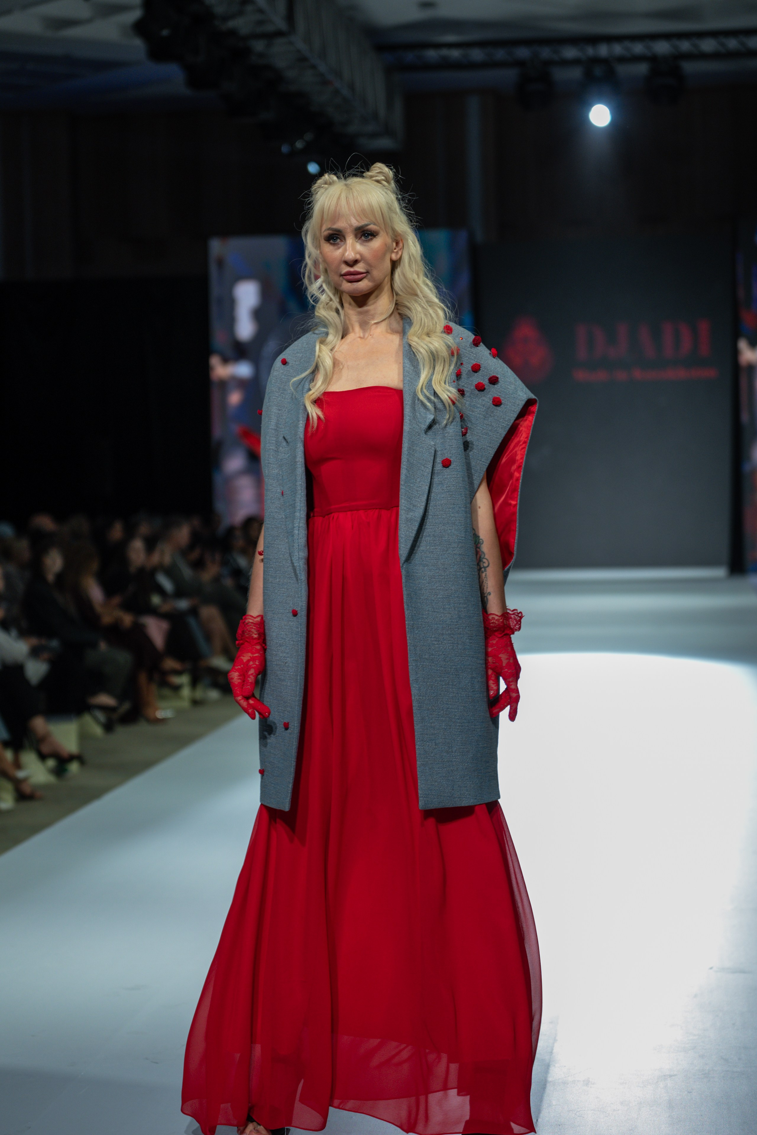 EURASIAN FASHION WEEK DJADI. Сайт Алматинского НЮ АРТ, будуар и фэшн фотографа Дениса Карпенко
