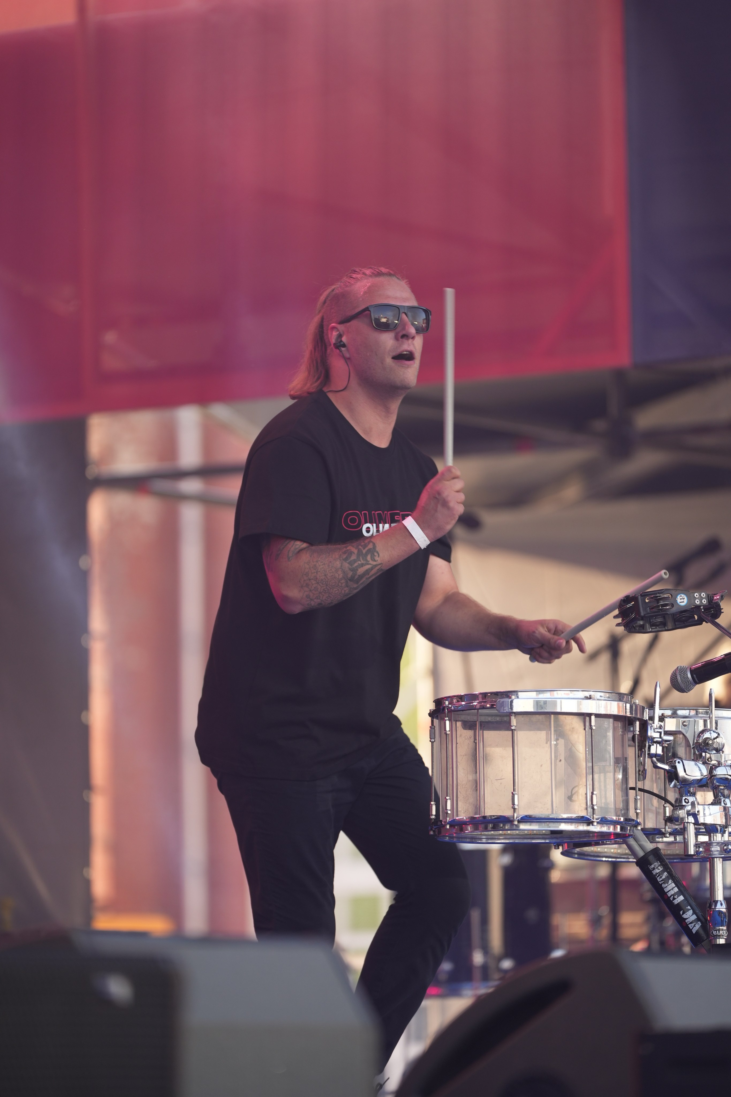 ЦСКА Фнст 2024 и барабаны. Сайт Алматинского НЮ АРТ, будуар и фэшн фотографа Дениса Карпенко