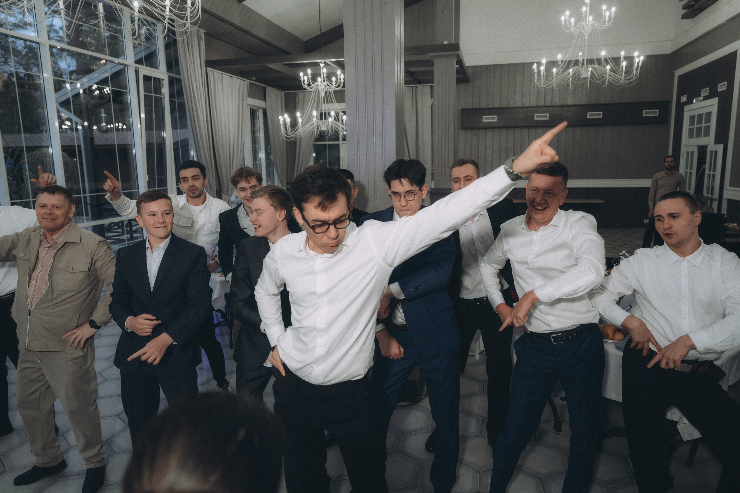 Свадебная серия со съемок банкета