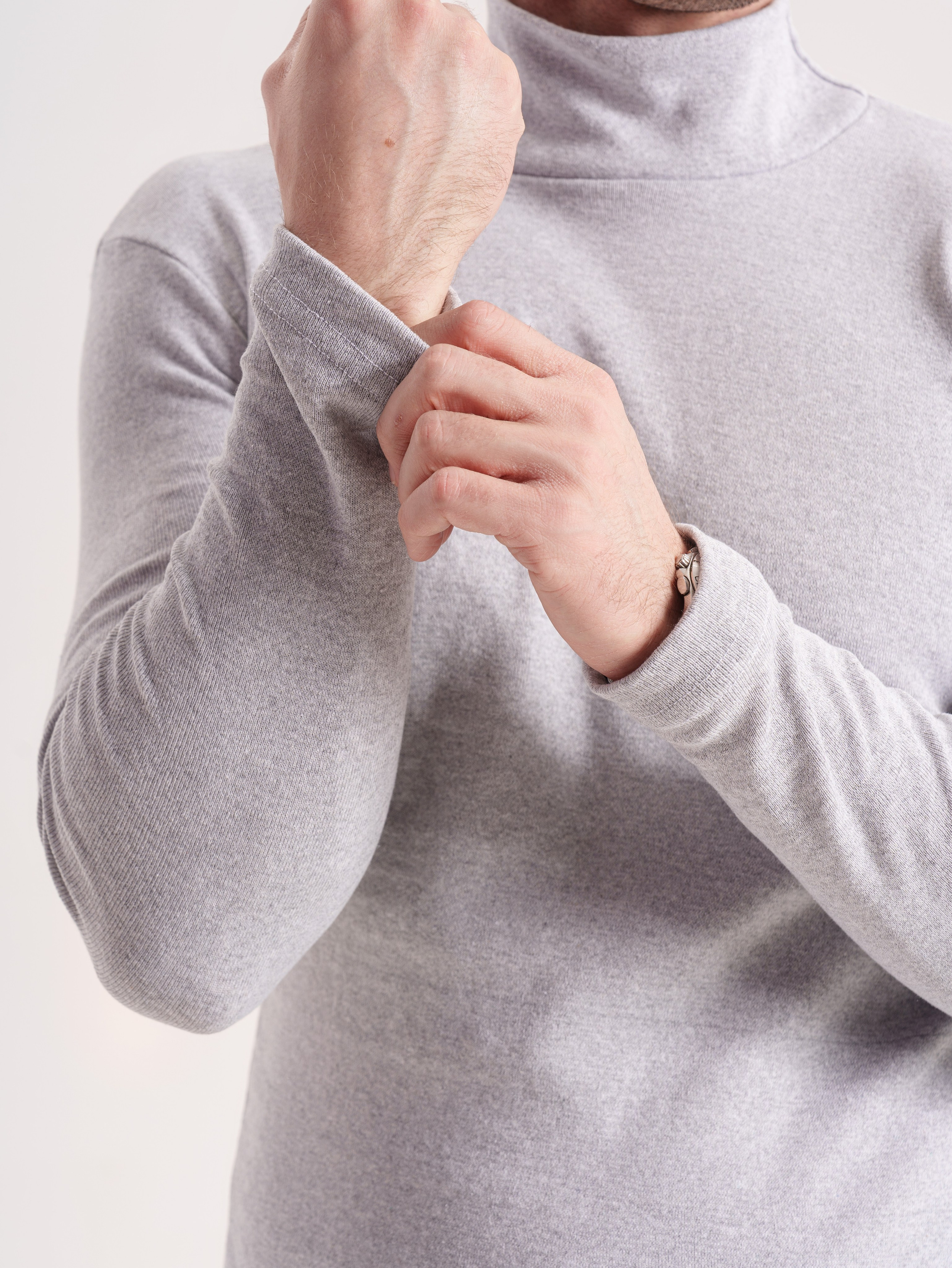 Мужские водолазки для OZON. Портретный и Контент фотограф Григорий Семенов (Grifon) в Ижевске