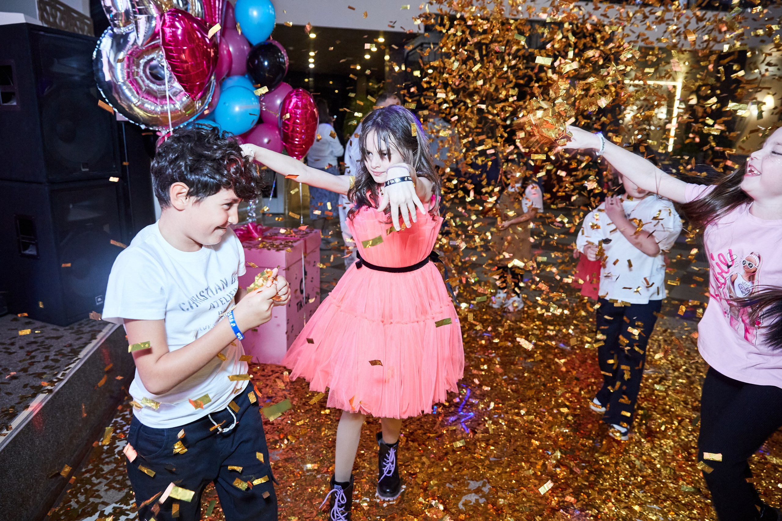 Большой День рождения девочки. Budanovaphoto.ru