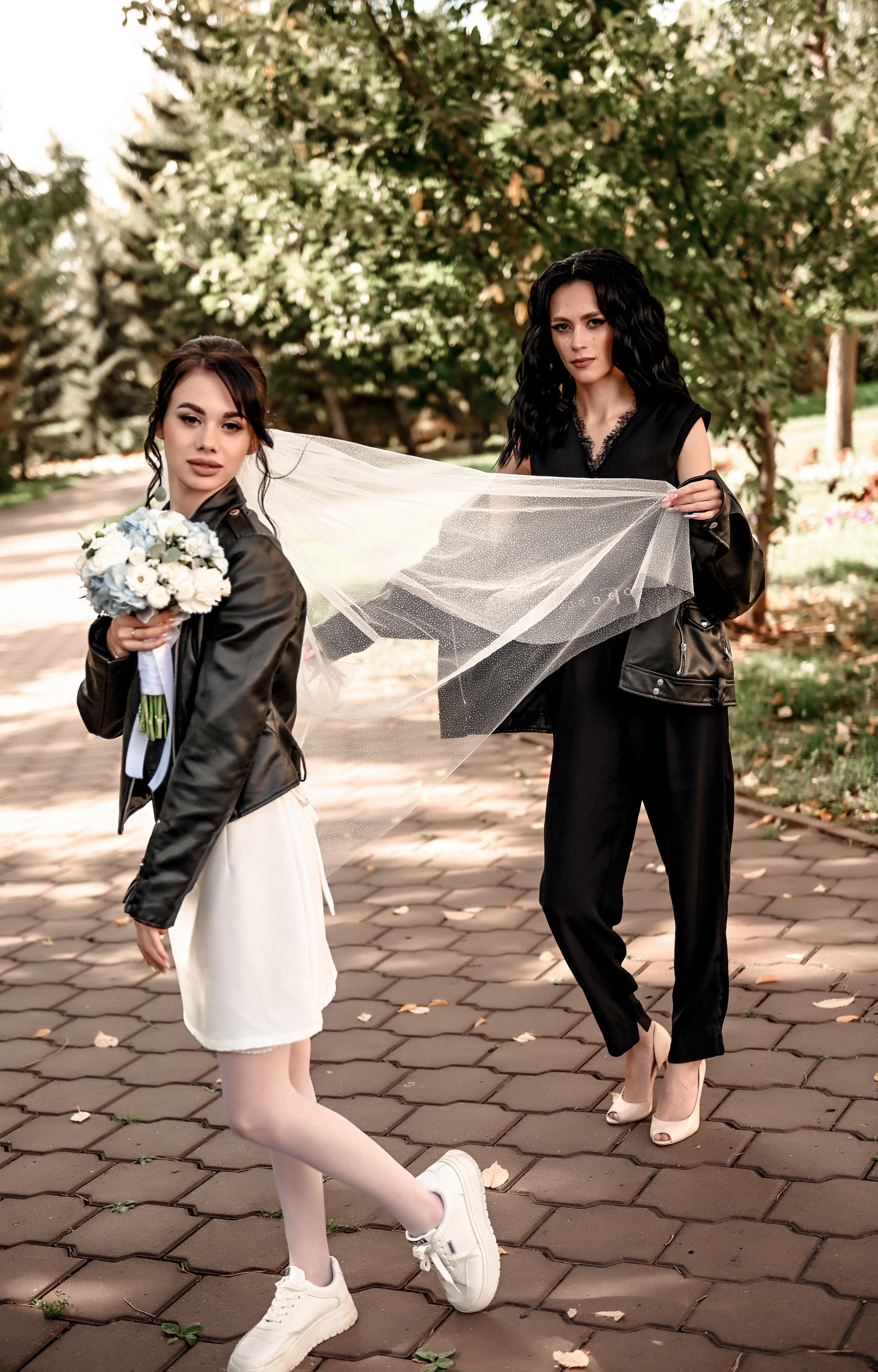 Небольшая часть фото со свадебной съемки Алексея и Даши. Свадебный, семейный, детский, контент фотограф в Омске Максим Ильин