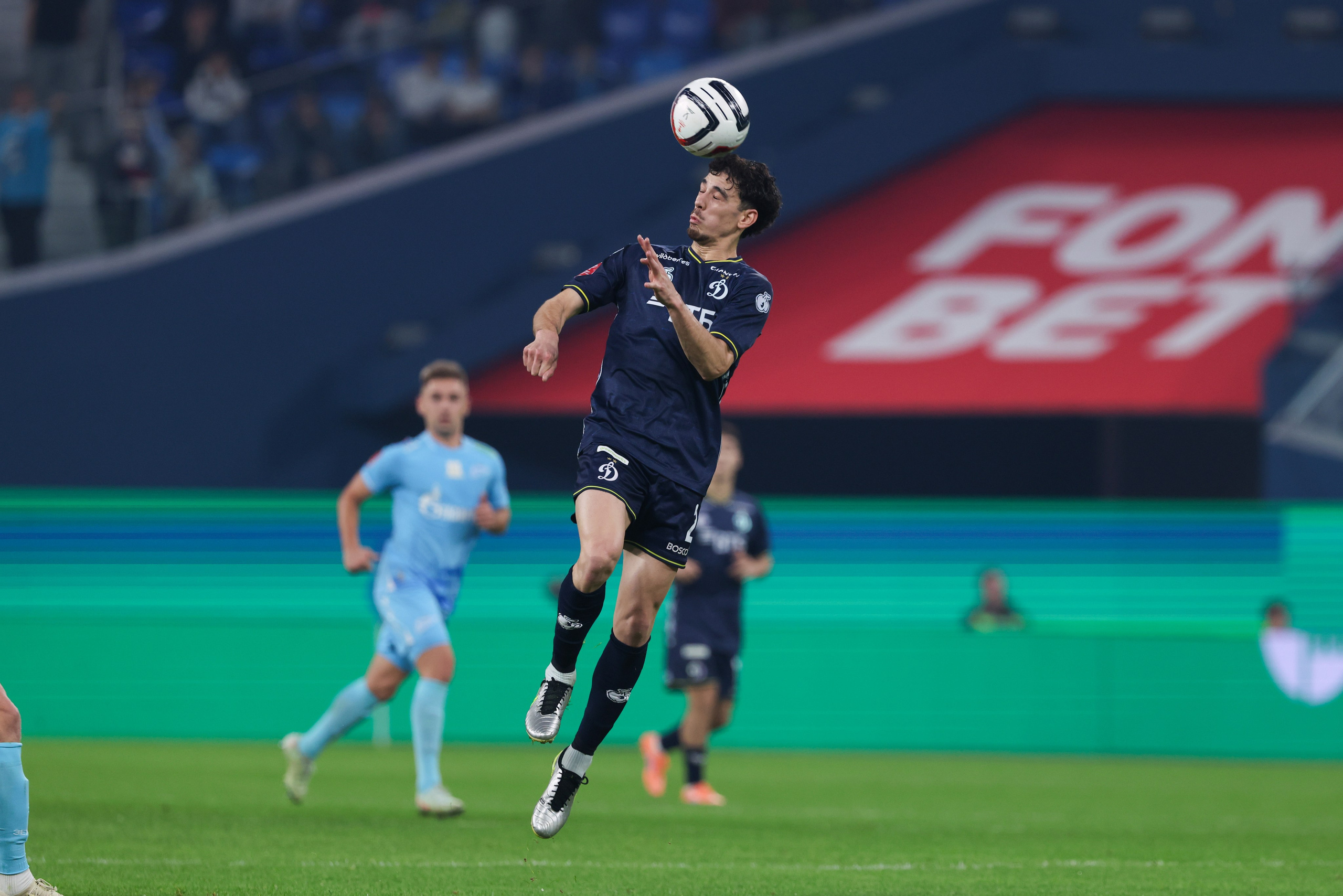 ФК «Зенит — ФК «Динамо» Москва 05.11.2025. Спортивный и репортажный фотограф Антон Тереханов