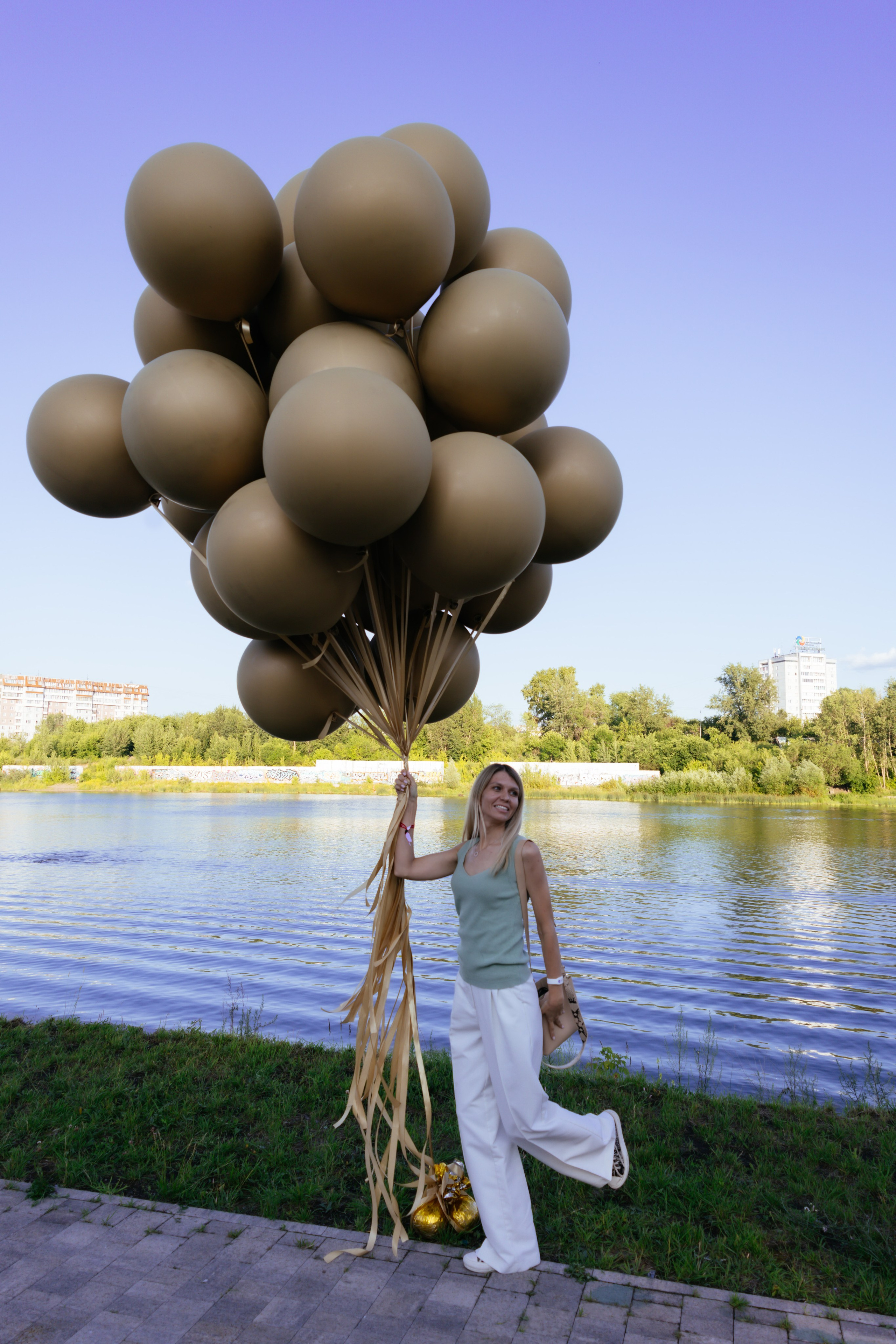 БИЗНЕС-ПИКНИК 2025. Фотограф Красноярск съемки лавстори, фотосессия в студии, портретная съемка, творческие фотосессии