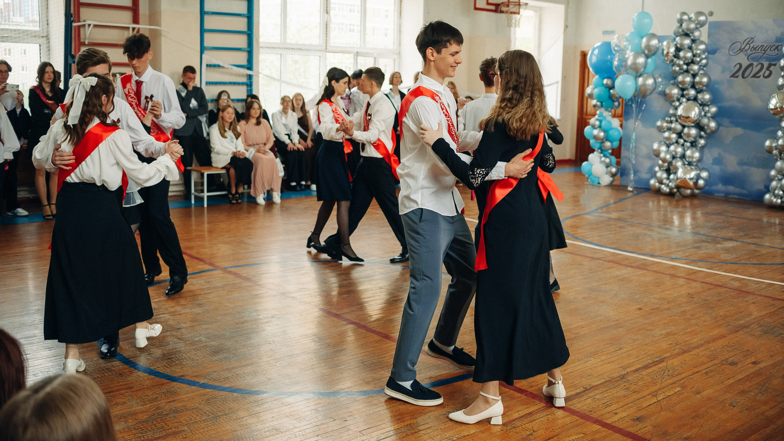 Последний звонок. Свадебный фотограф в Екатеринбурге Артём Зайнетдинов