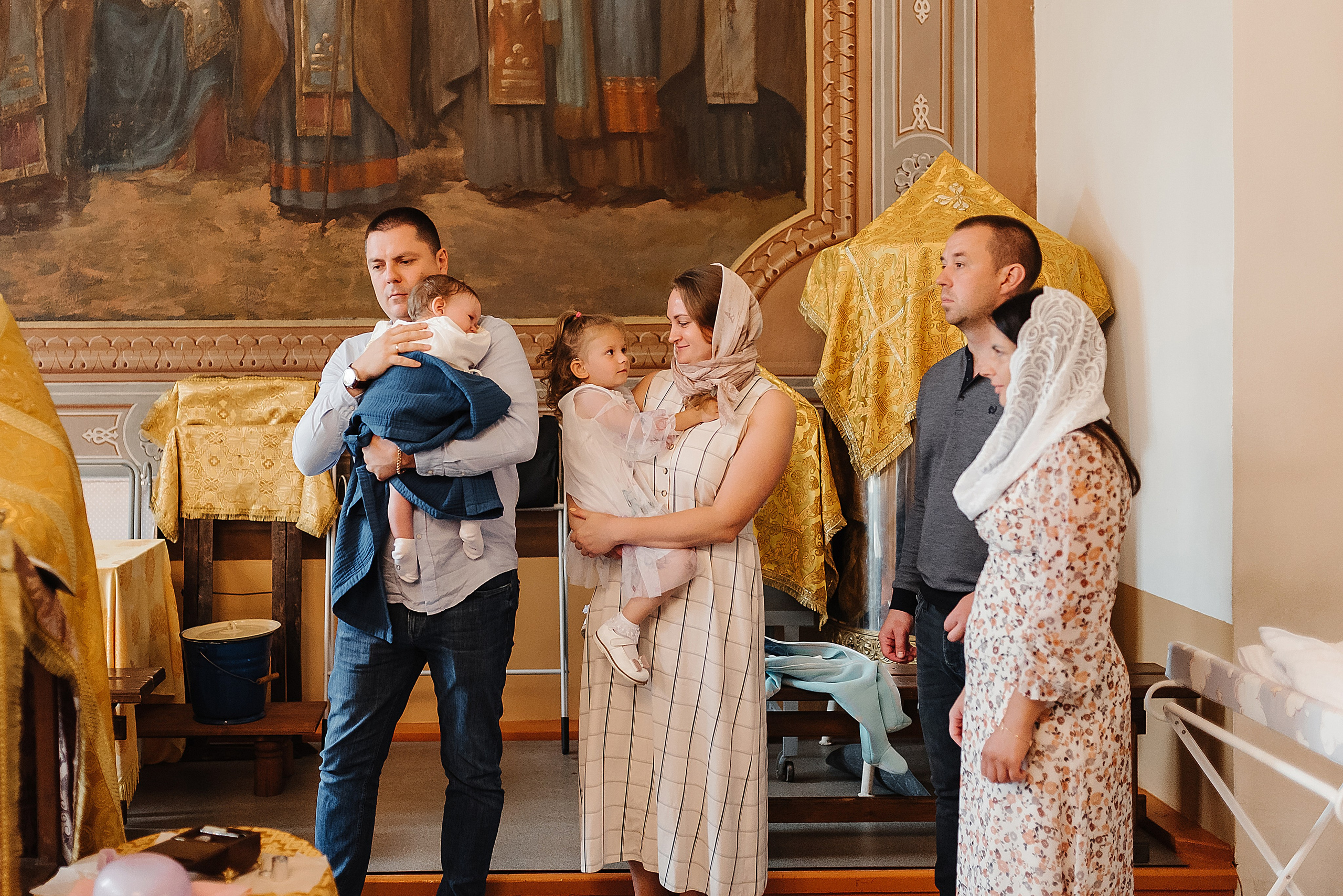 Фотосессия крещения ребенка Павловский Посад. Свадебный и женский фотограф город Электросталь и Ногинск