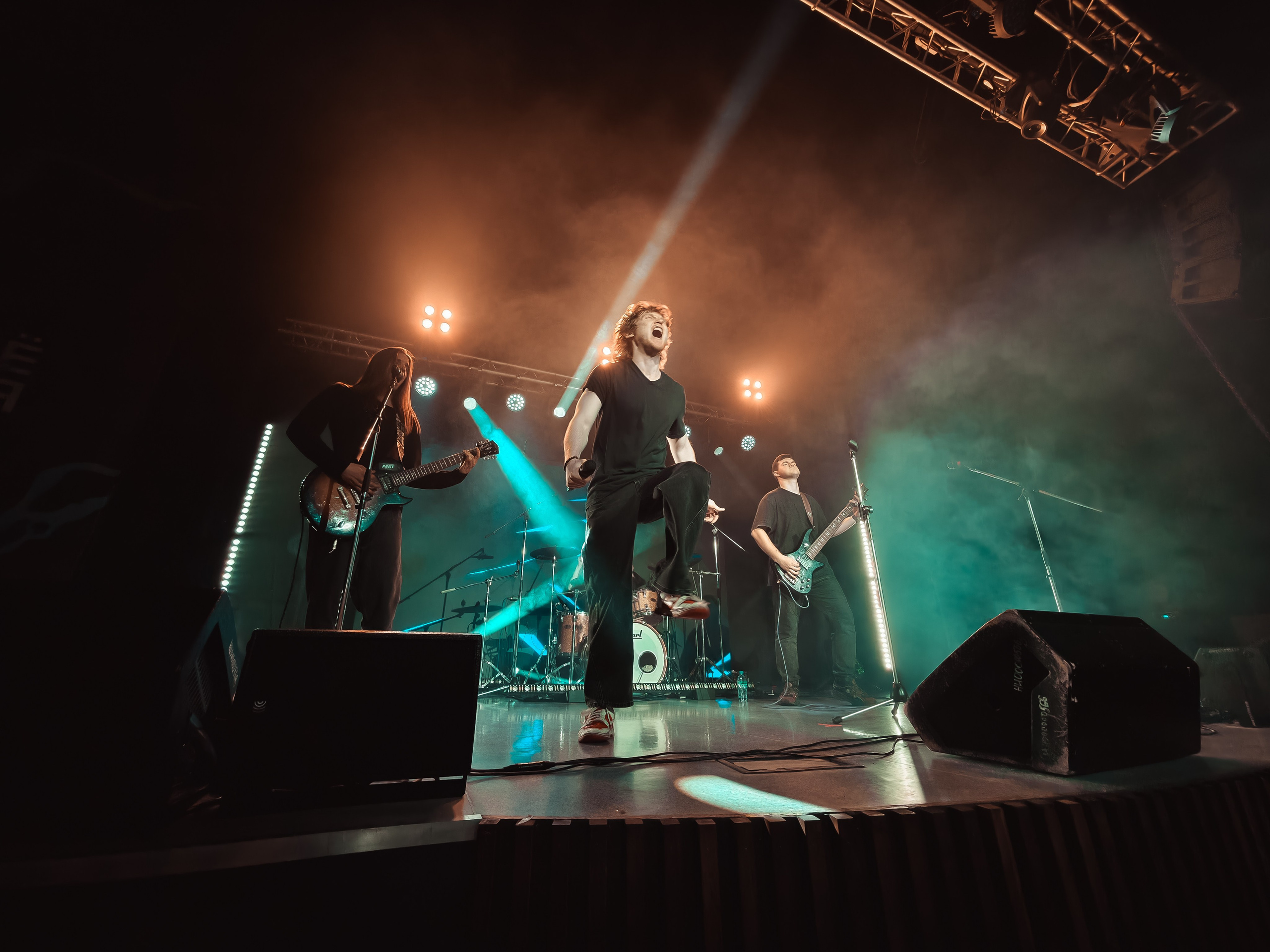 Праймал, Пилот, 05.12.2025. Фотограф Регина Крикунова г. Красноярск