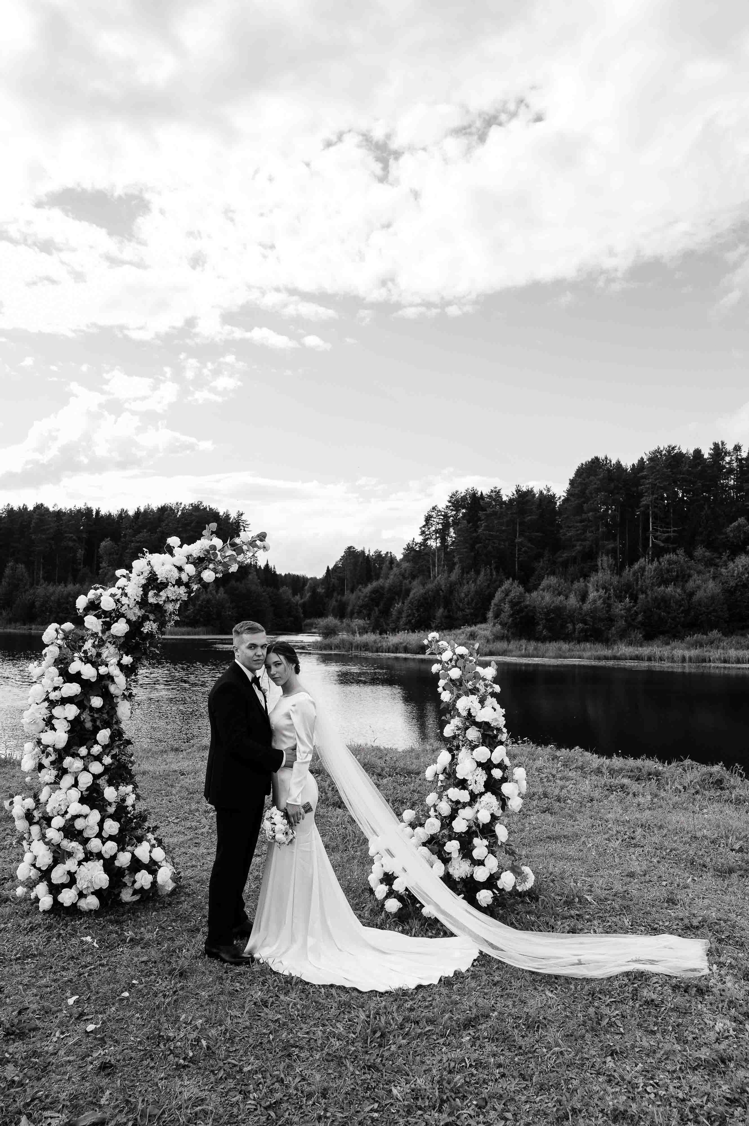 Совместные сборы в отеле. Свадебный и семейный фотограф в Котласе Никита Попов