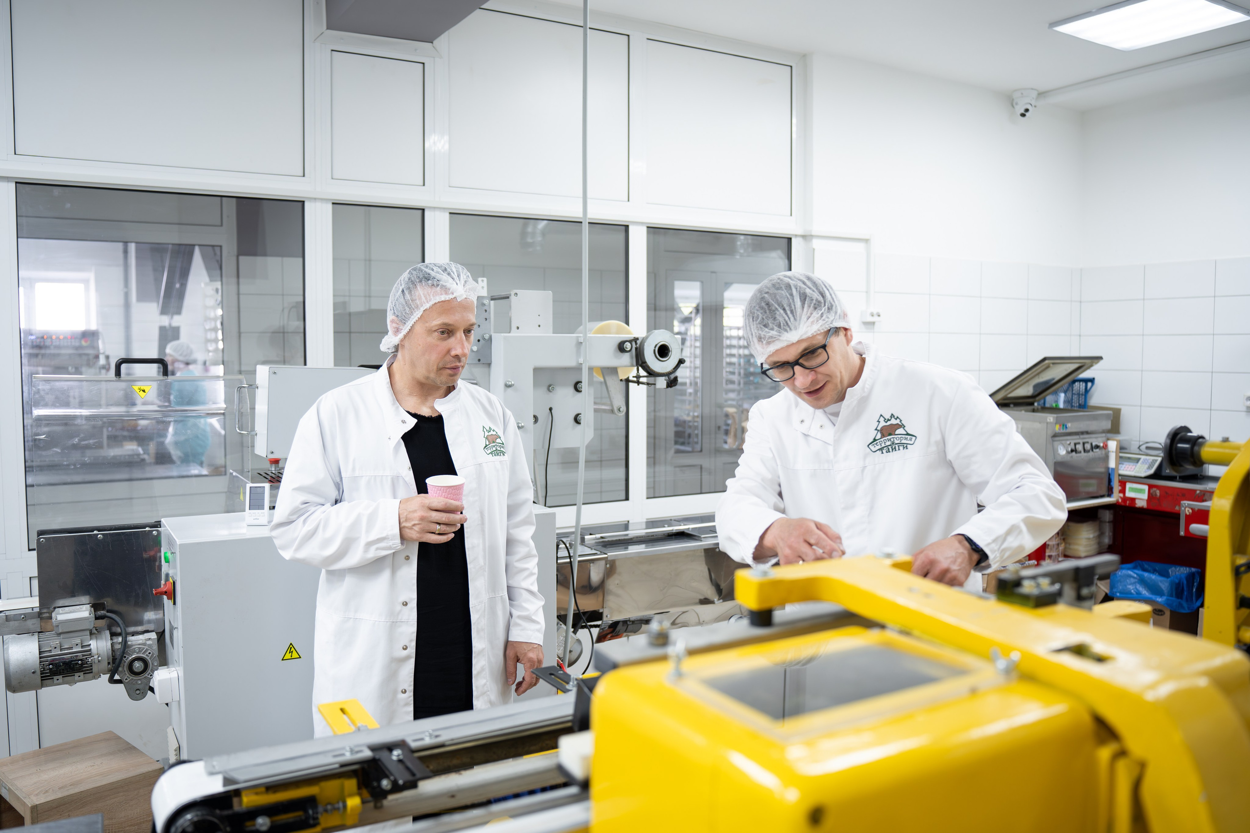 Репортажная фотосъемка экскурсий на производство. Репортажный фотограф в Москве Вадим Галанин