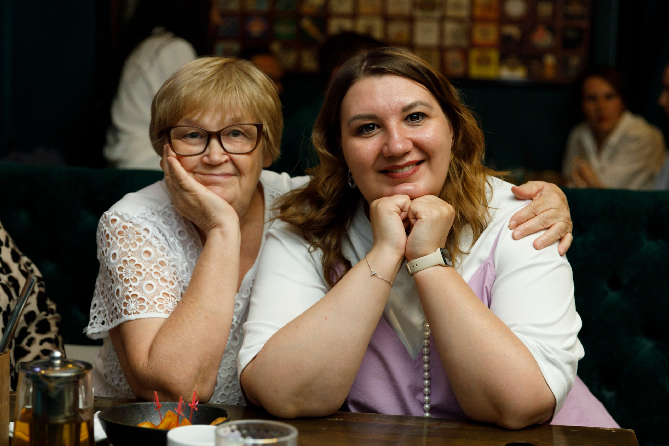 Концерт группы «Джентельмены удачи». Фотограф Анна Телекаева, выпускные альбомы, семейные и репортажные съемки в Омске