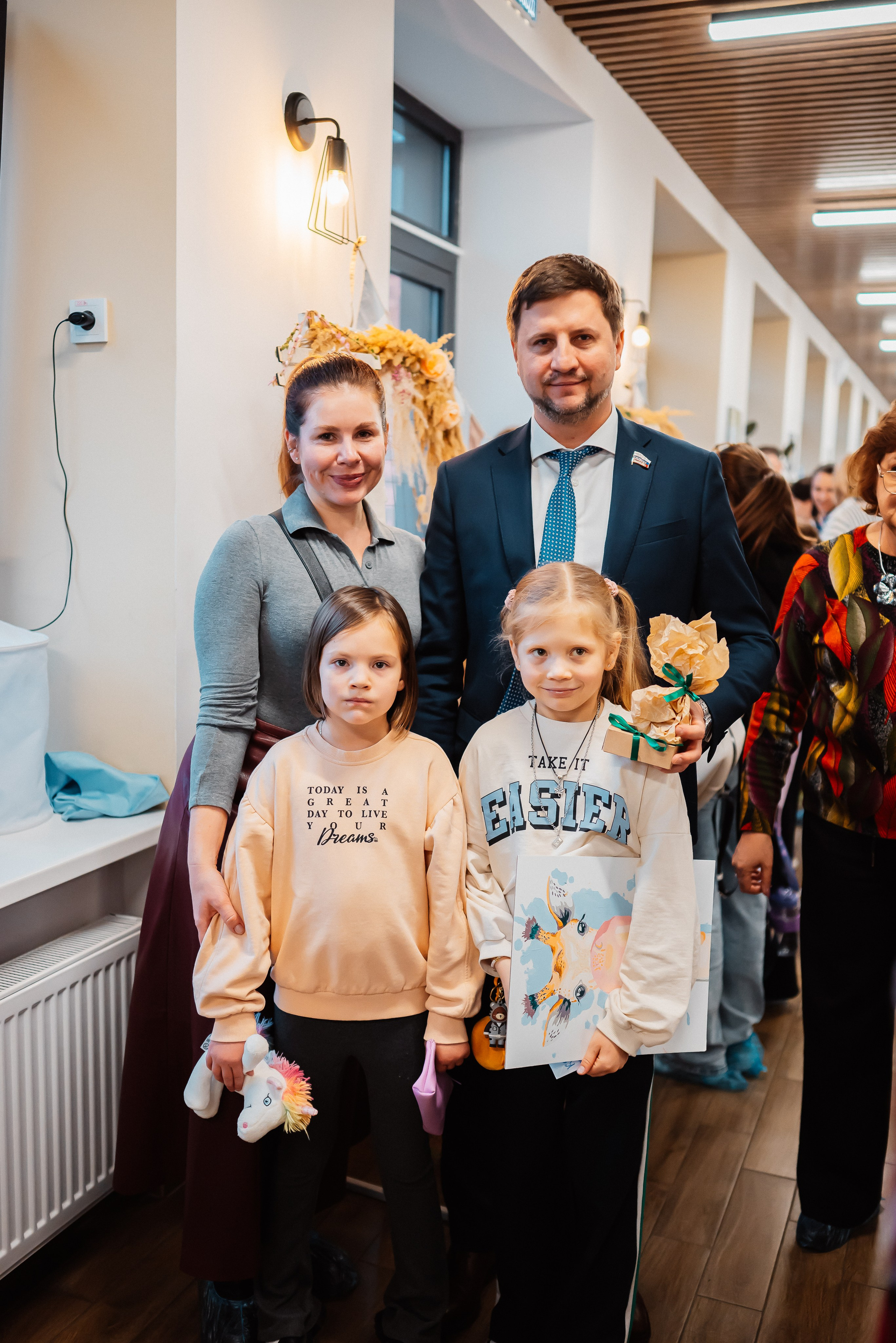 Ярмарка ко дню матери в частной школе К. М. Тенишевой. Фотограф Исламова Лилия, Смоленск