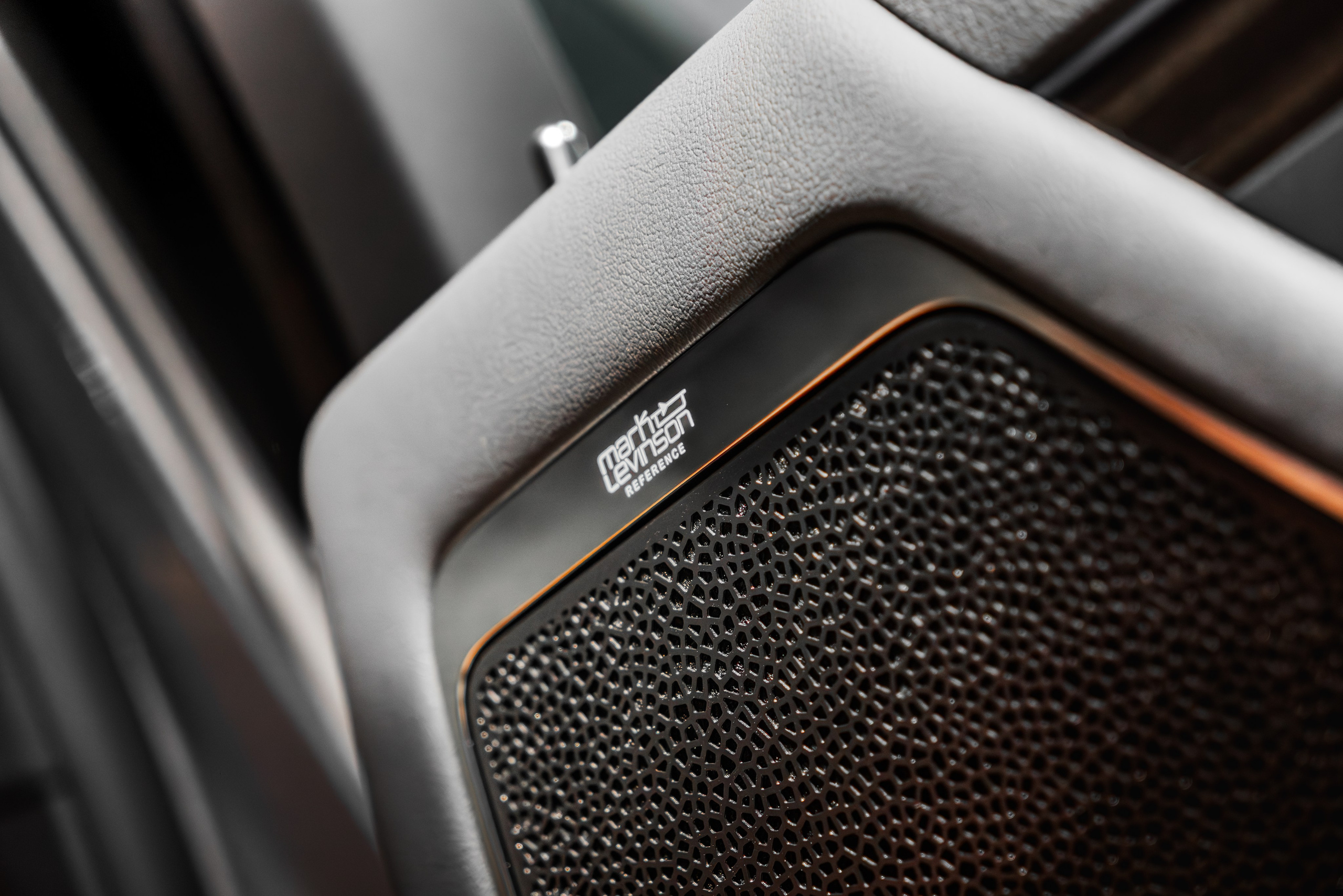 Lexus lx700. Valya Fleks