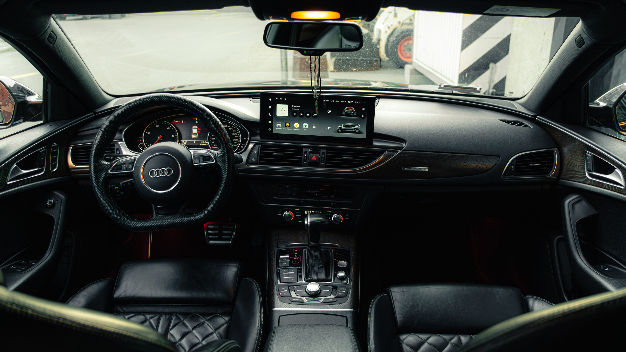 Audi a6. Valya Fleks