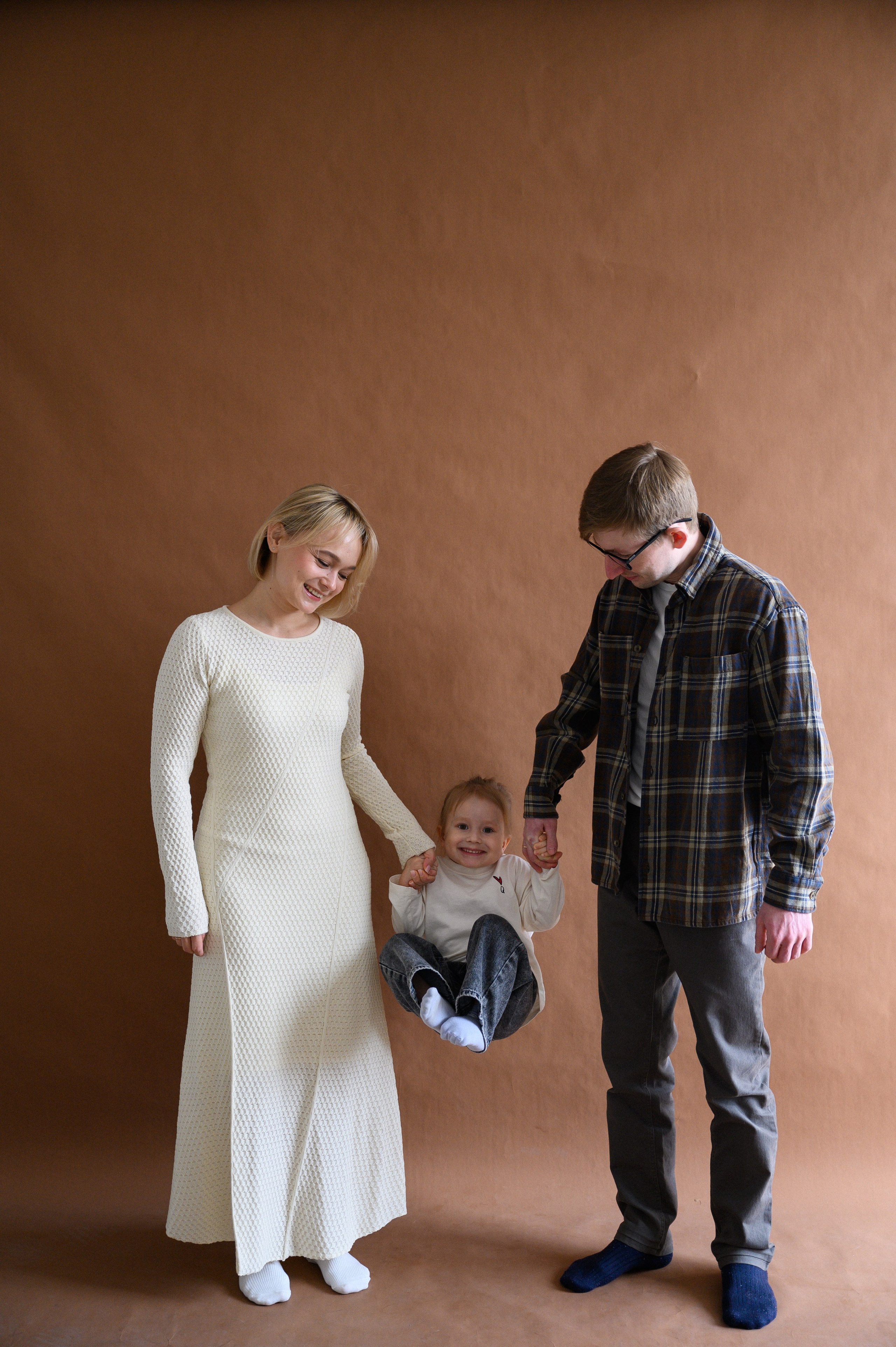 Алиса, Пётр и София😍. Свадебный Фотограф Новосибирск | Алина Коляда