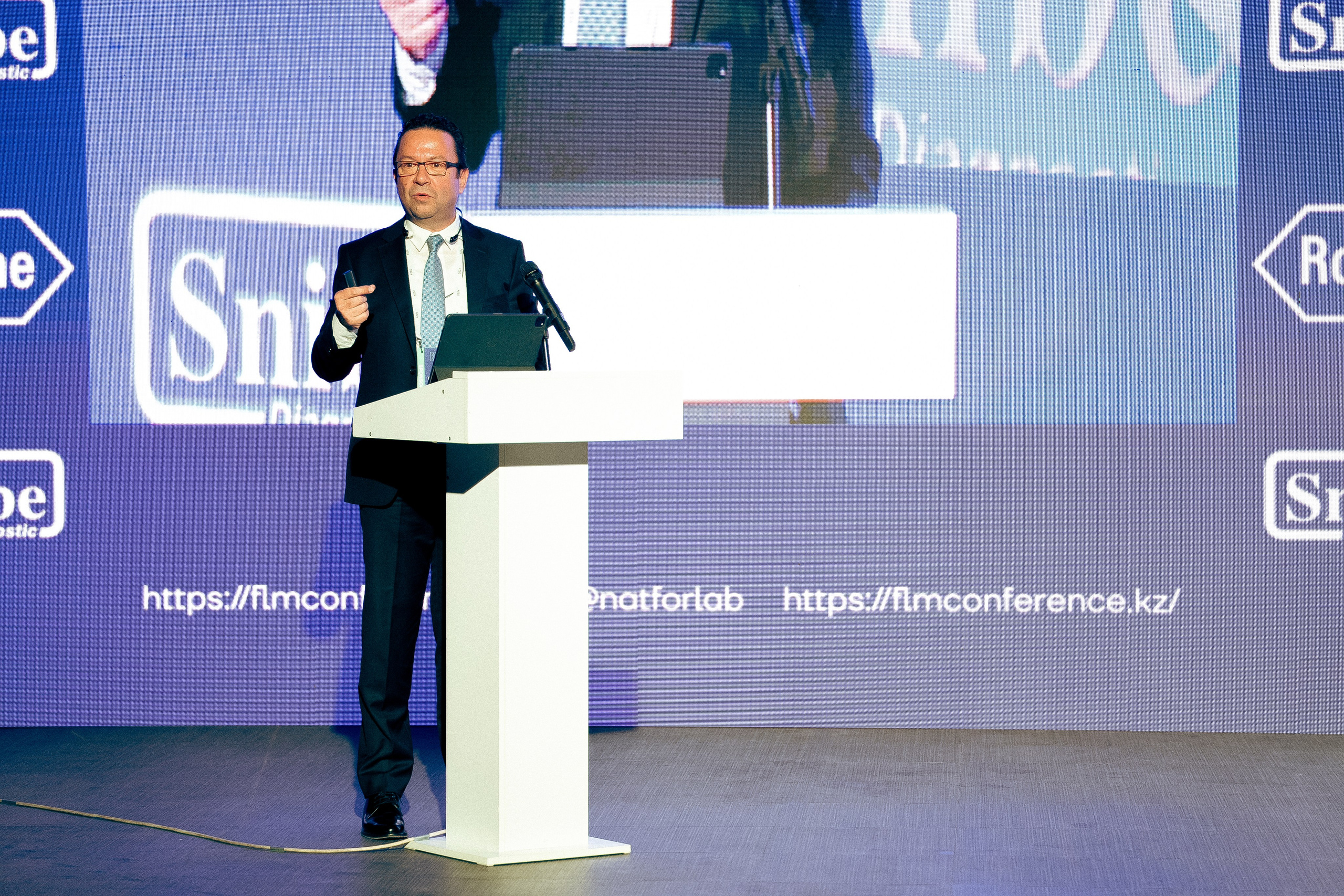 Национальный форум лабораторной медицины Казахстана — Natforlab. Портретный и репортажный фотограф в Астане Роман Григоров