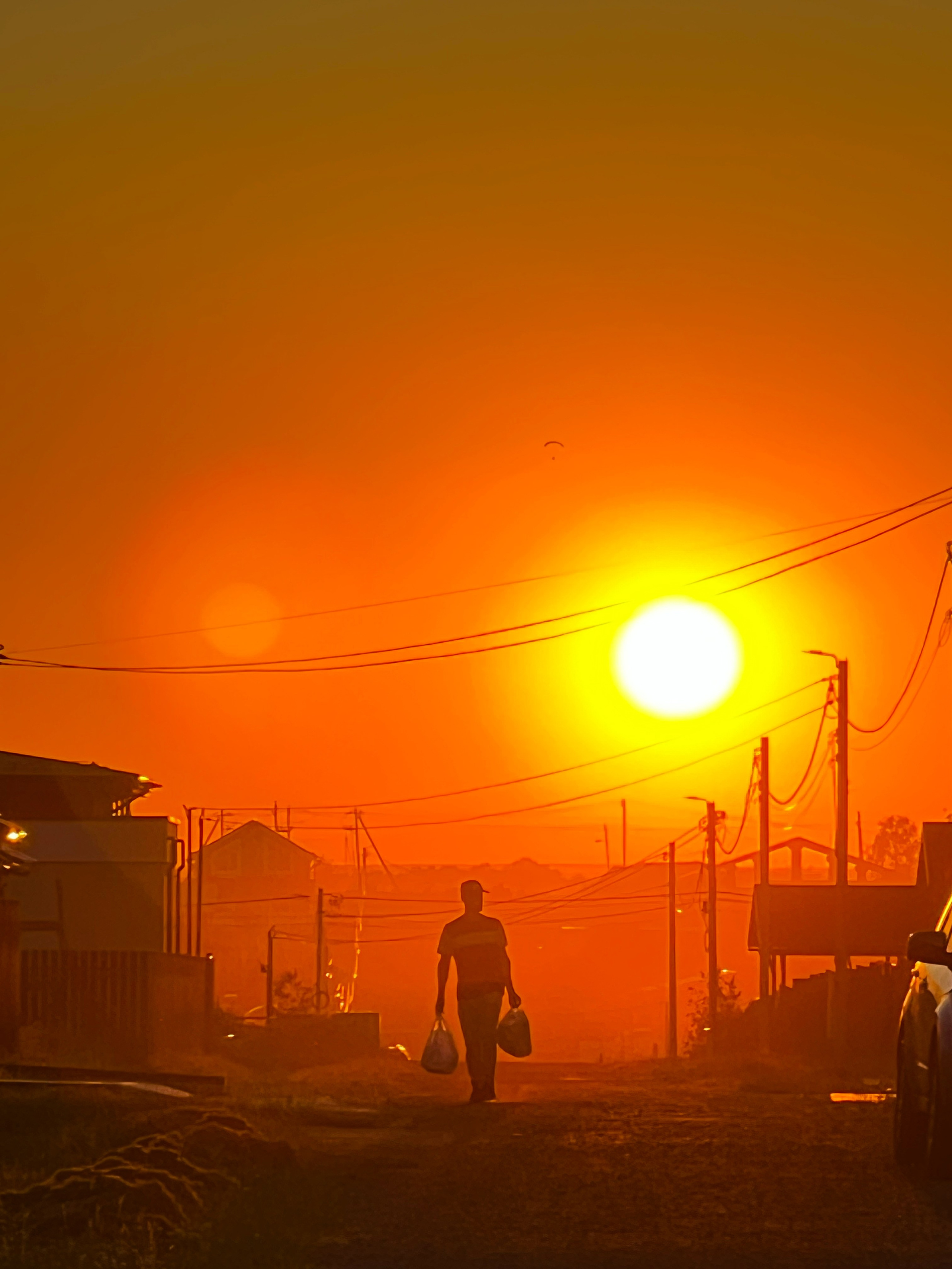 Снято на телефон. Фотография, ретушь, сканирование, восстановление старых фото, интерьерная съёмка, студия. Данилов Александр, Москва