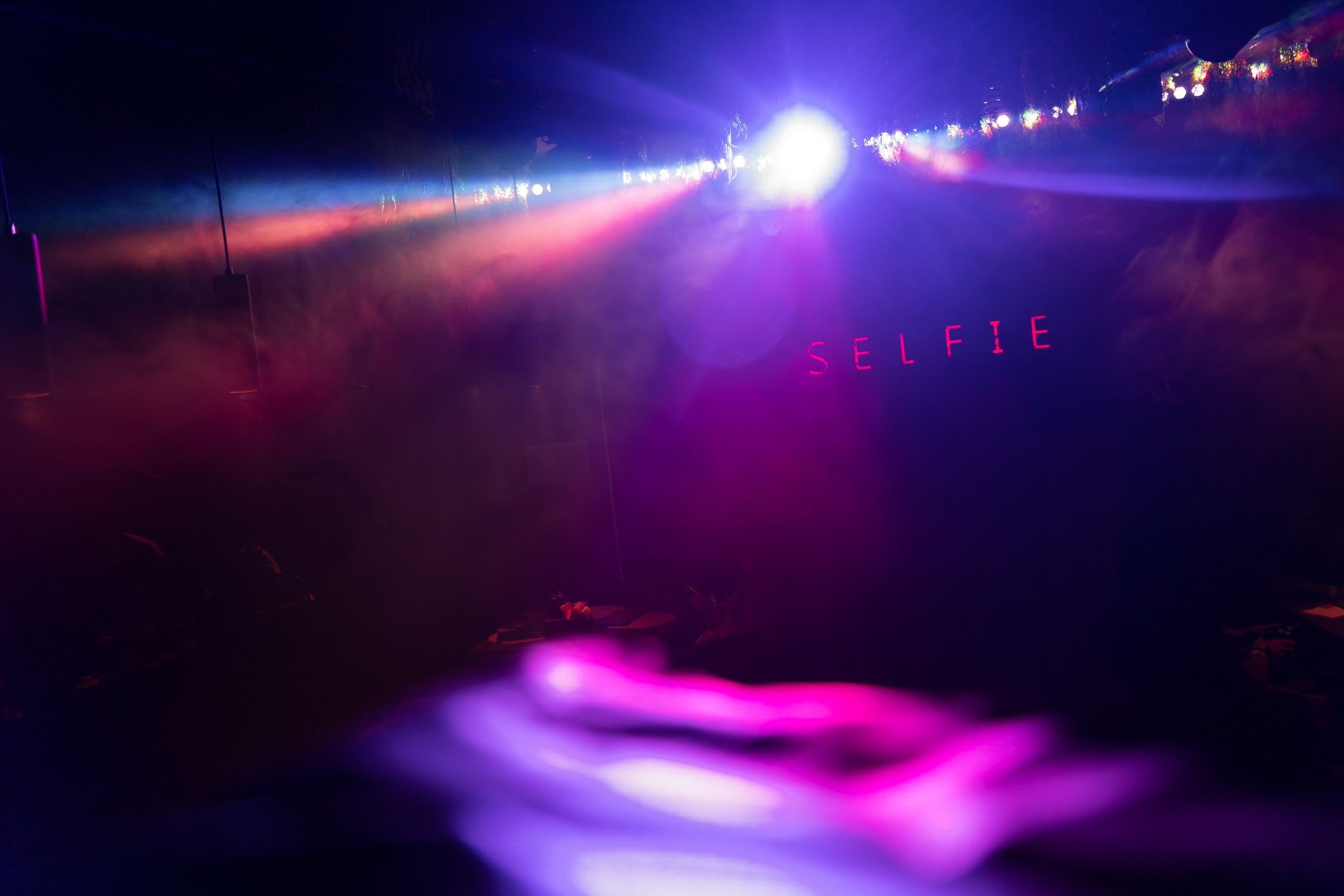 Selfie Rest. Свадебный фотограф в Москве Евгений Рыжов