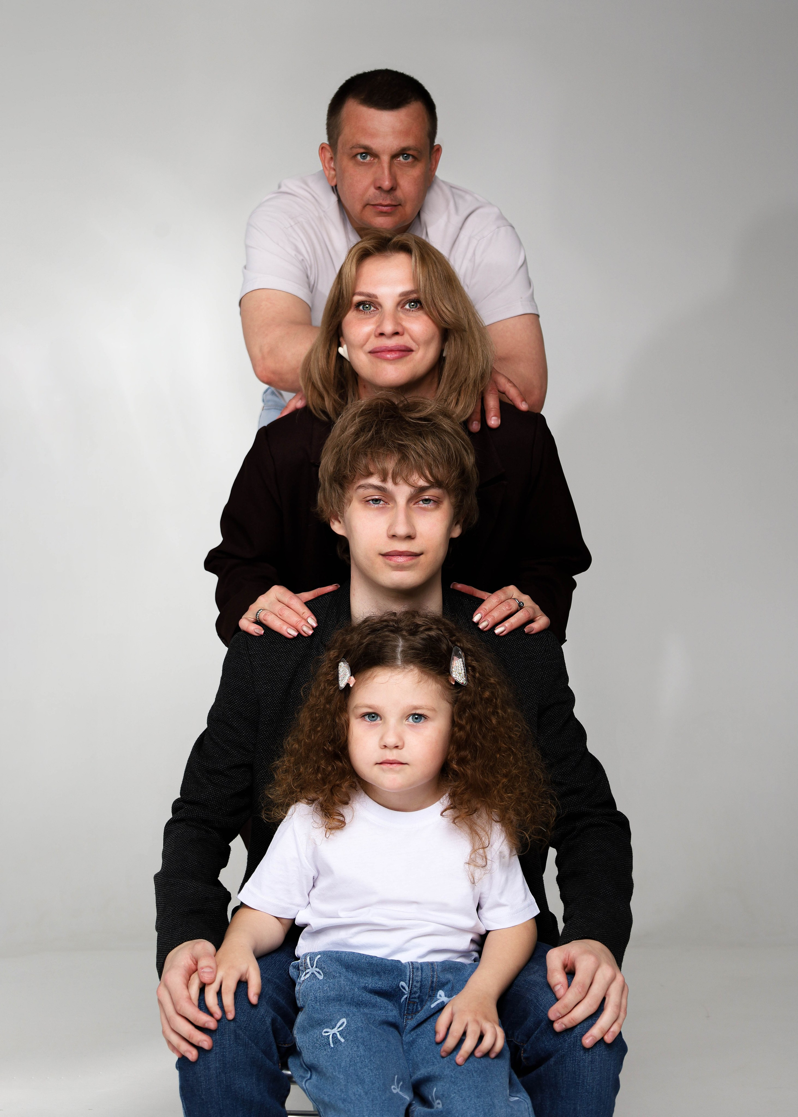 Семейная фотосессия в честь дня рождения. Фотограф Саратов | Елизавета Белова