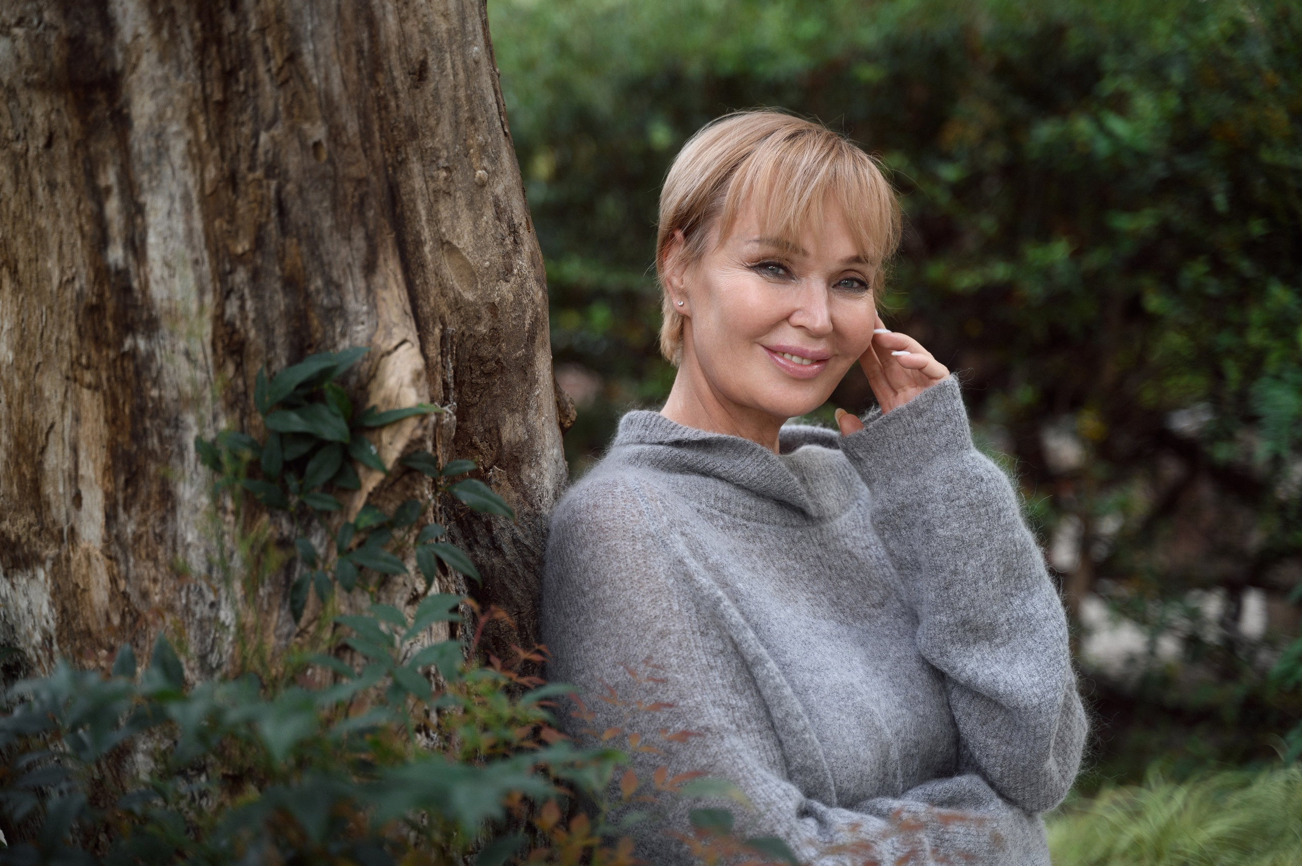 Семейная фотосессия в Сочи в парке с профессиональным фотографом