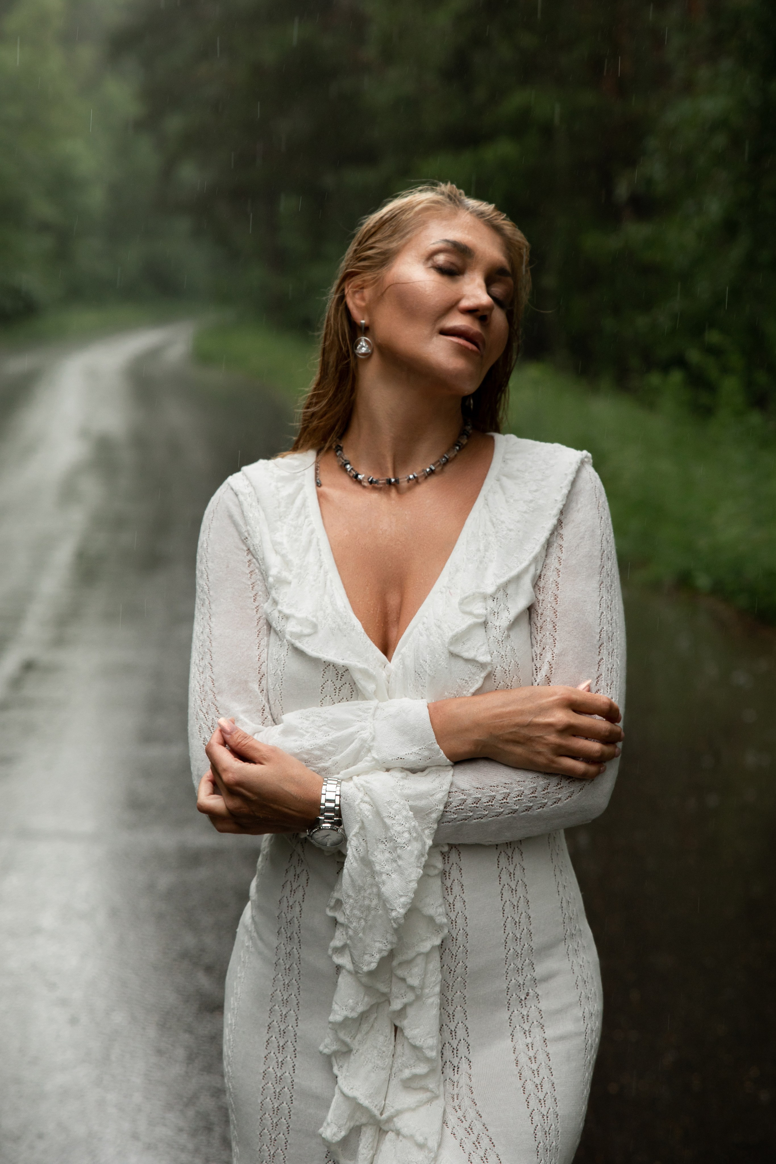 Розалия. Сьемка под дождём в лесу. Фотограф Набережные Челны Казань